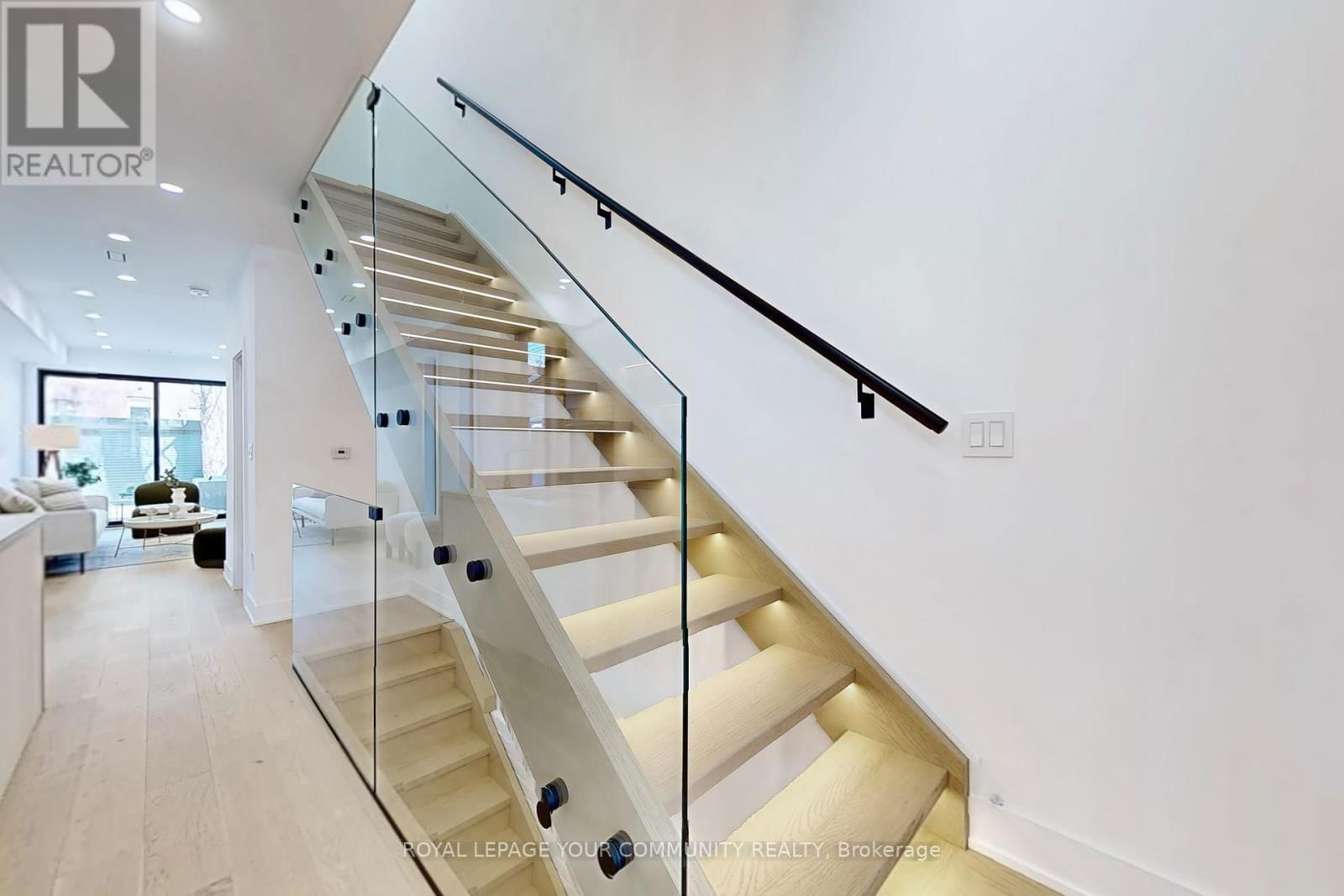 32 ENDEAN AVENUE Image 17