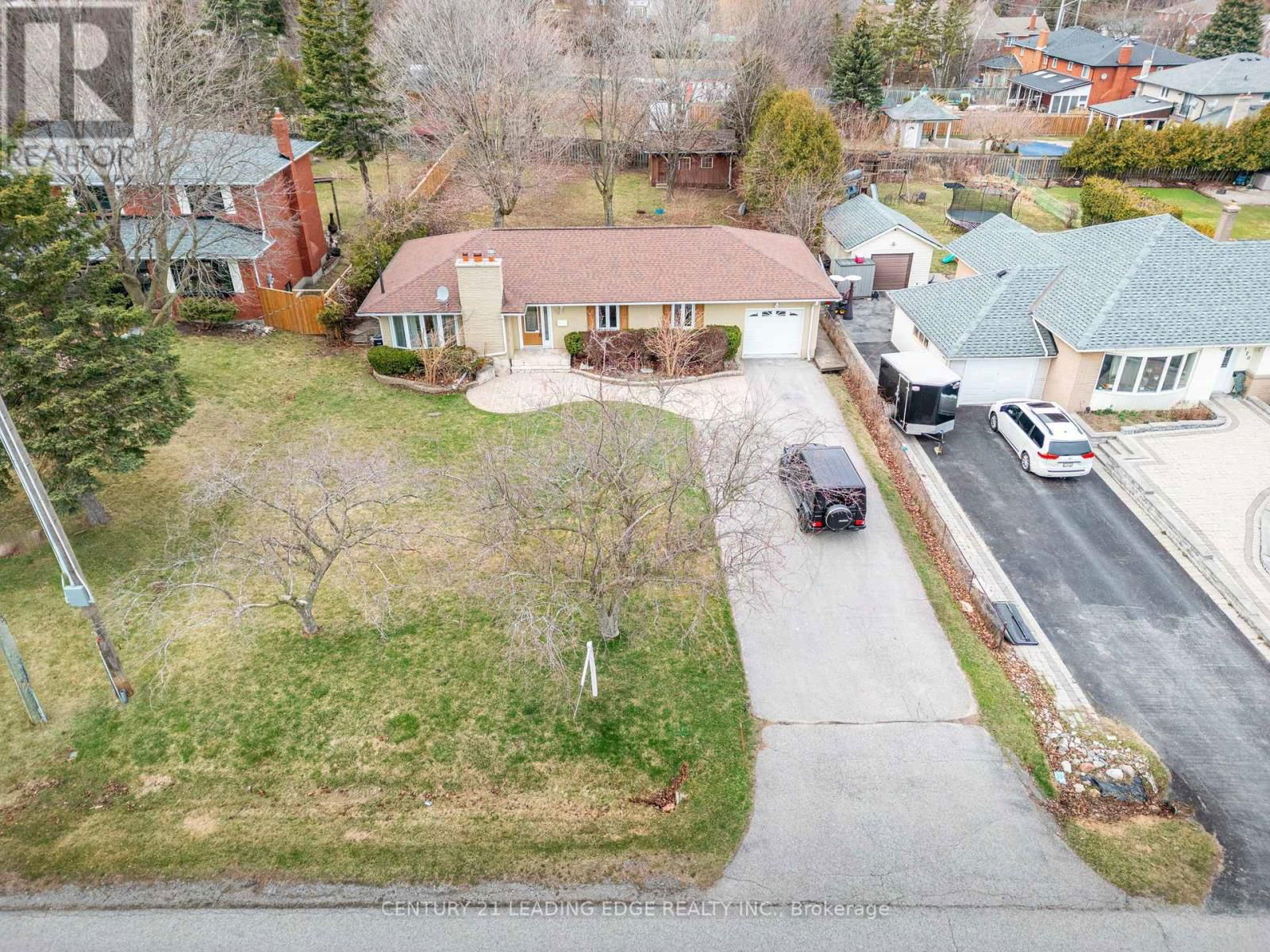 116 BROADVIEW AVENUE Image 2