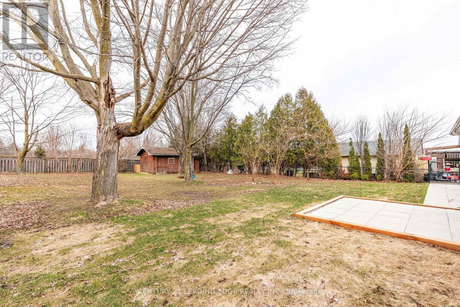 116 BROADVIEW AVENUE Image 30
