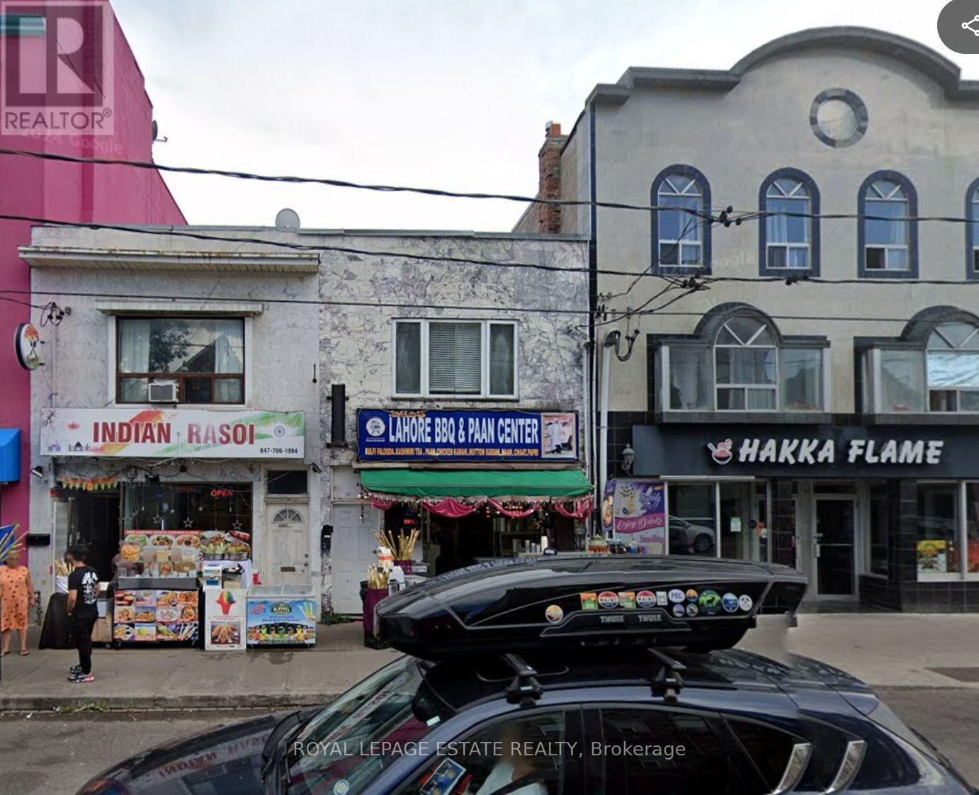 Main Floor - 1435 GERRARD STREET EAST Image 1