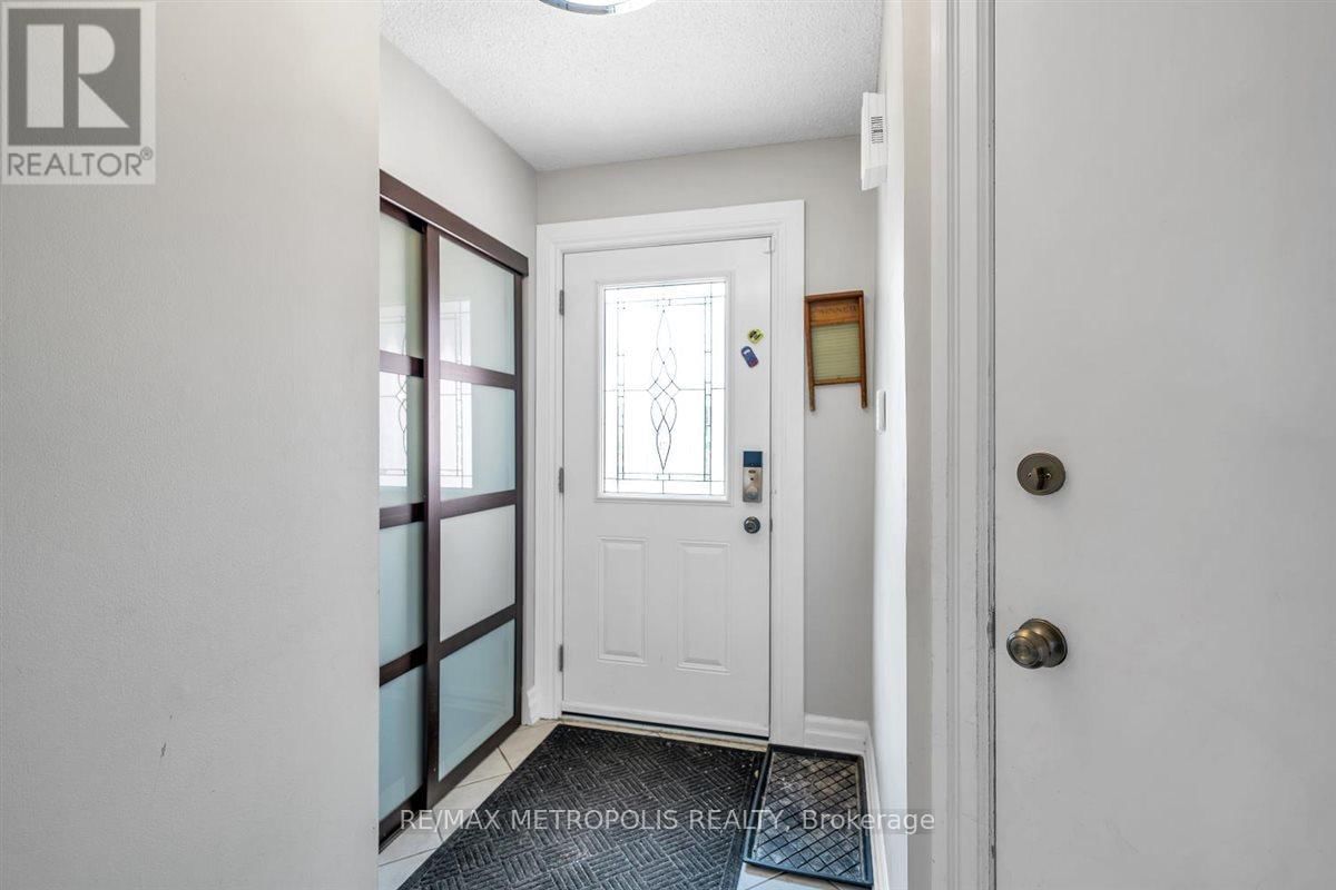 1125 CEDARCROFT CRESCENT Image 10