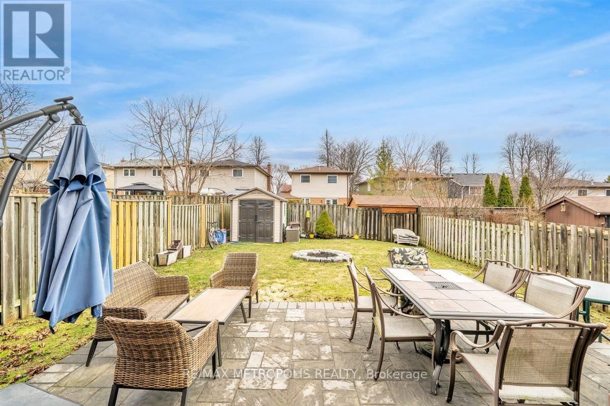1125 CEDARCROFT CRESCENT Image 22