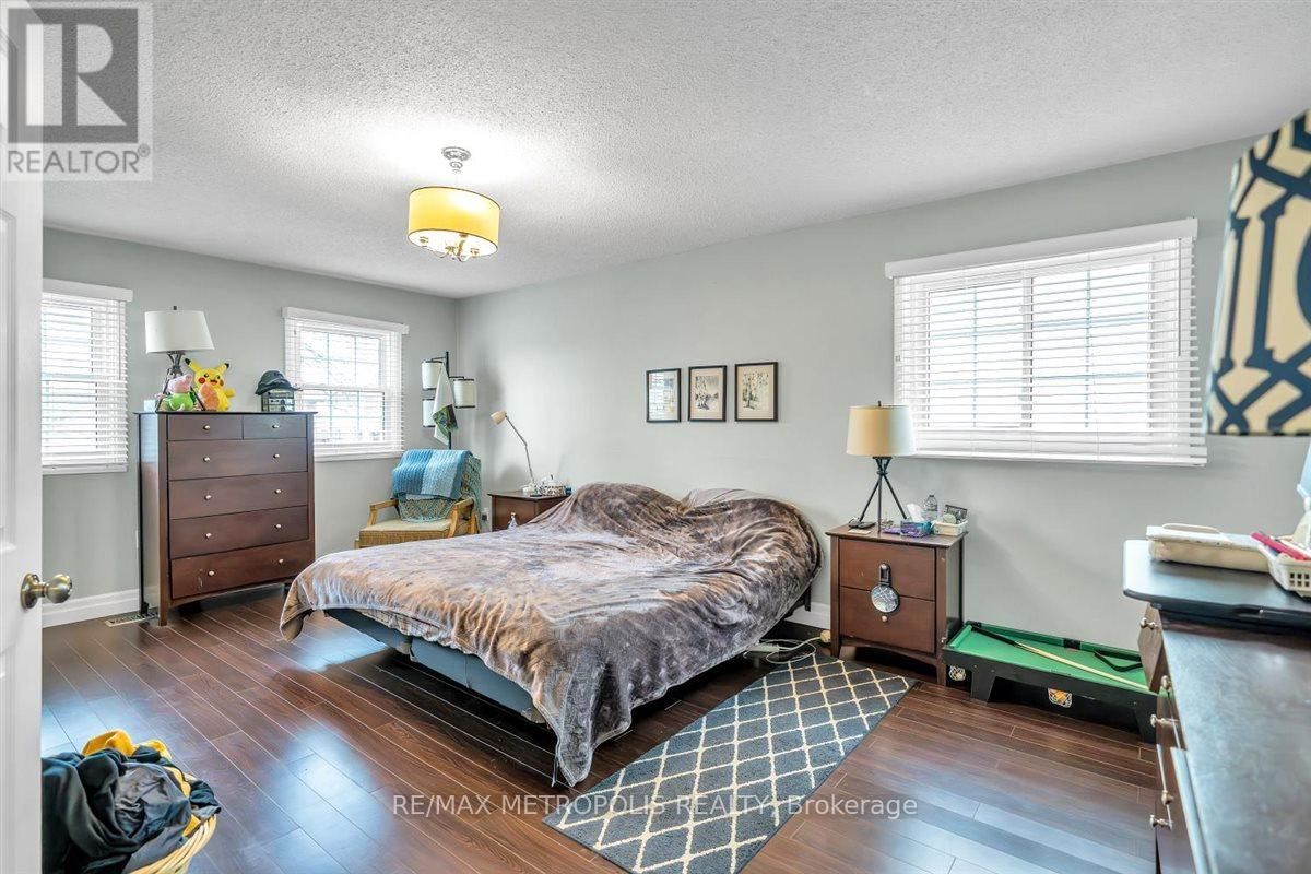 1125 CEDARCROFT CRESCENT Image 28