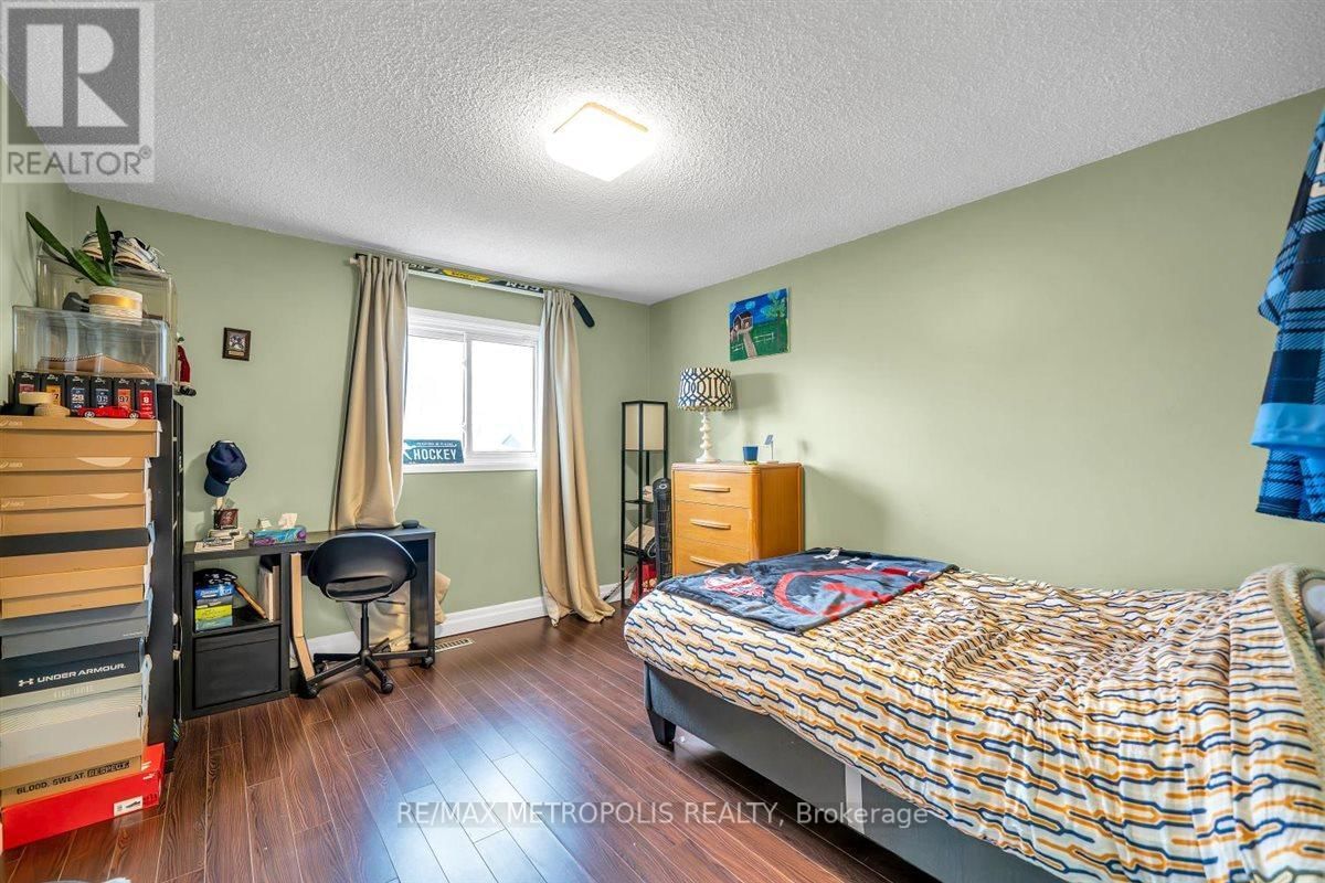1125 CEDARCROFT CRESCENT Image 33