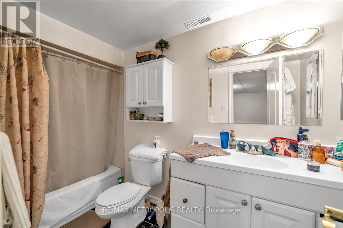 1125 CEDARCROFT CRESCENT Image 42