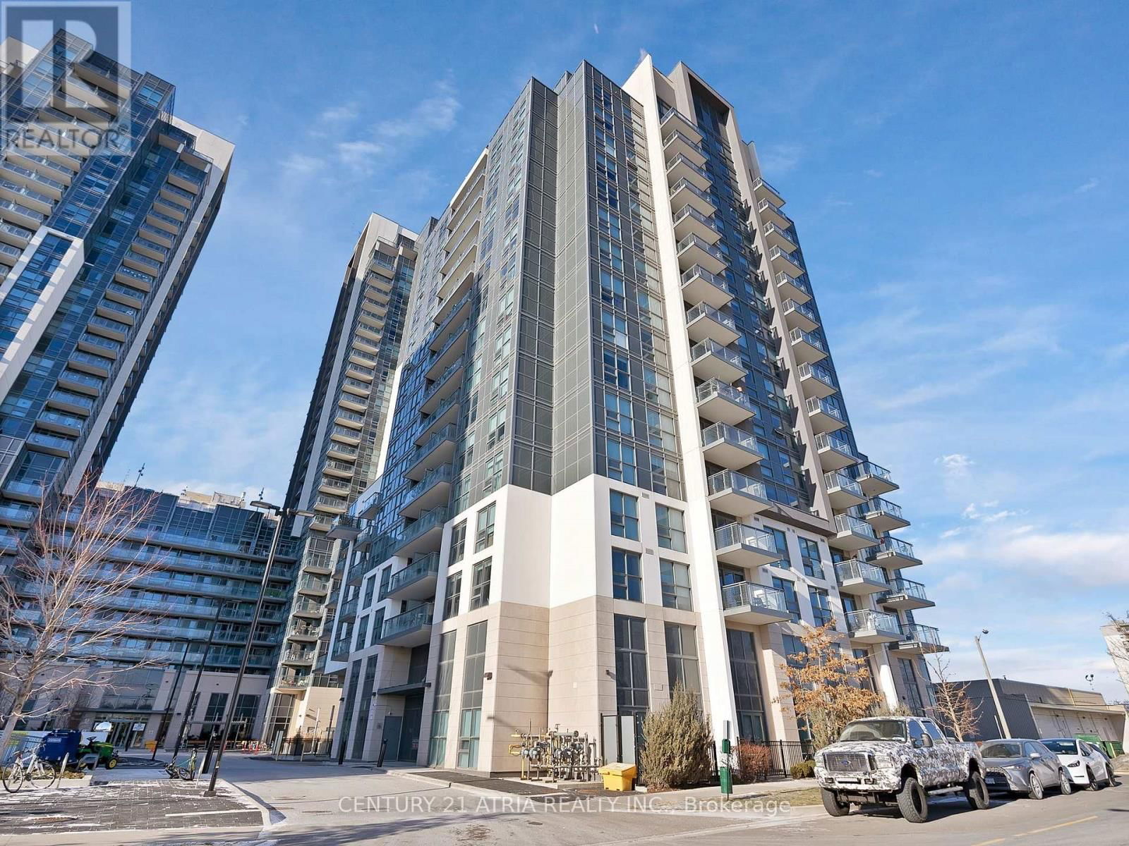 1505 - 30 MEADOWGLEN PLACE Image 5