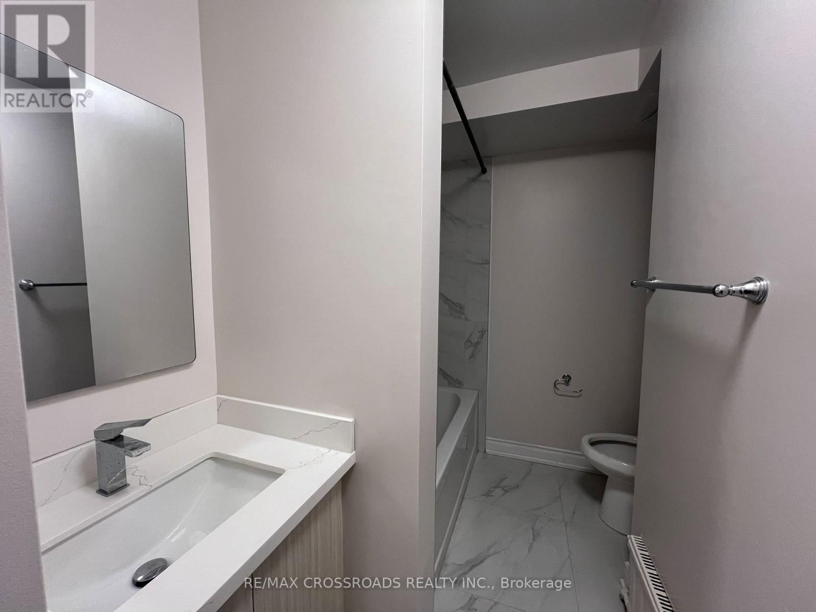 APT 1 - 1324B GERRARD STREET EAST Image 7