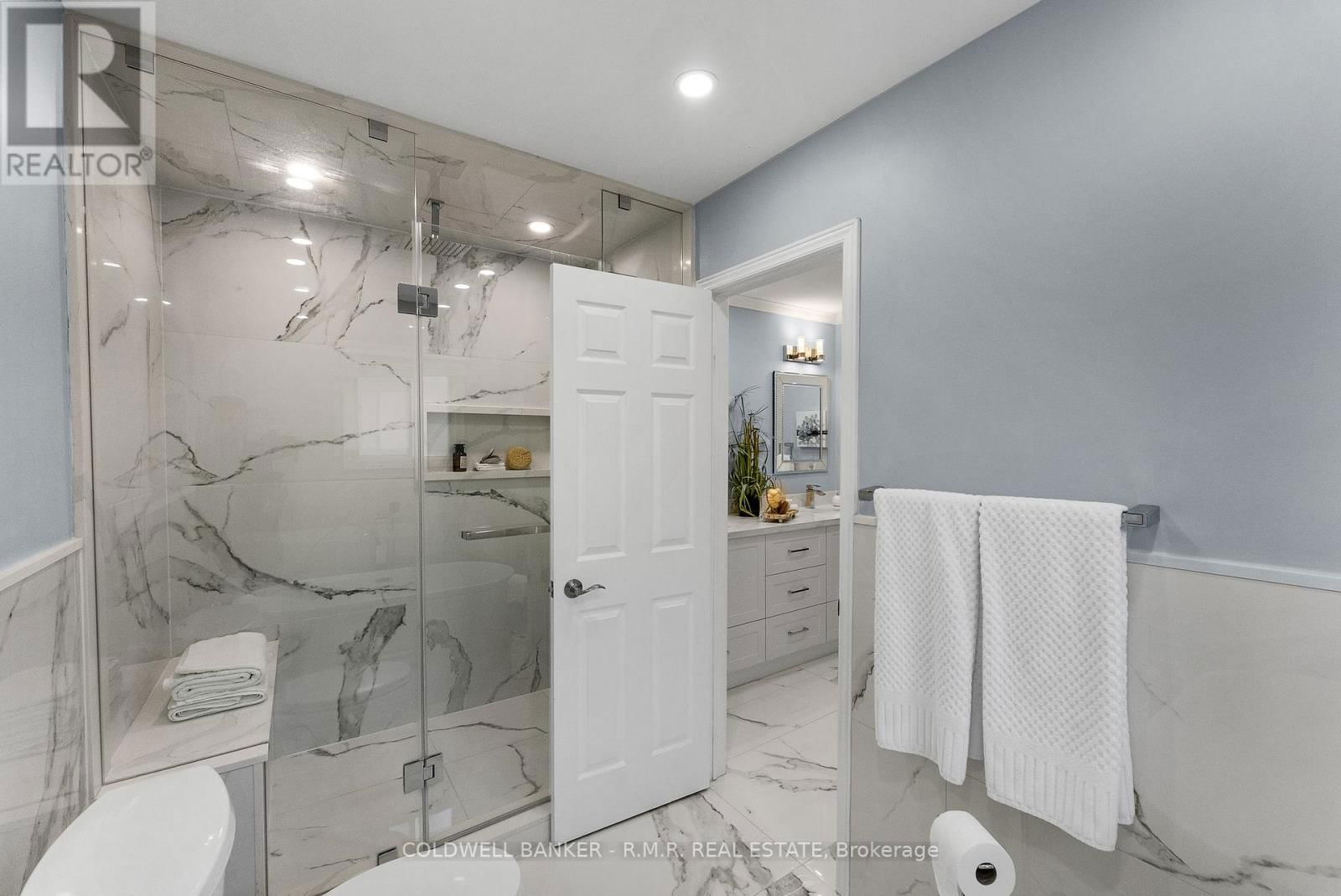 36 FALSTAFF CRESCENT Image 26