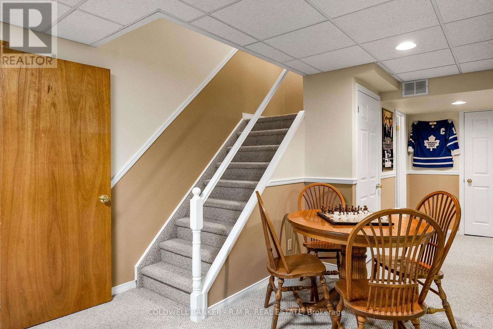 36 FALSTAFF CRESCENT Image 35