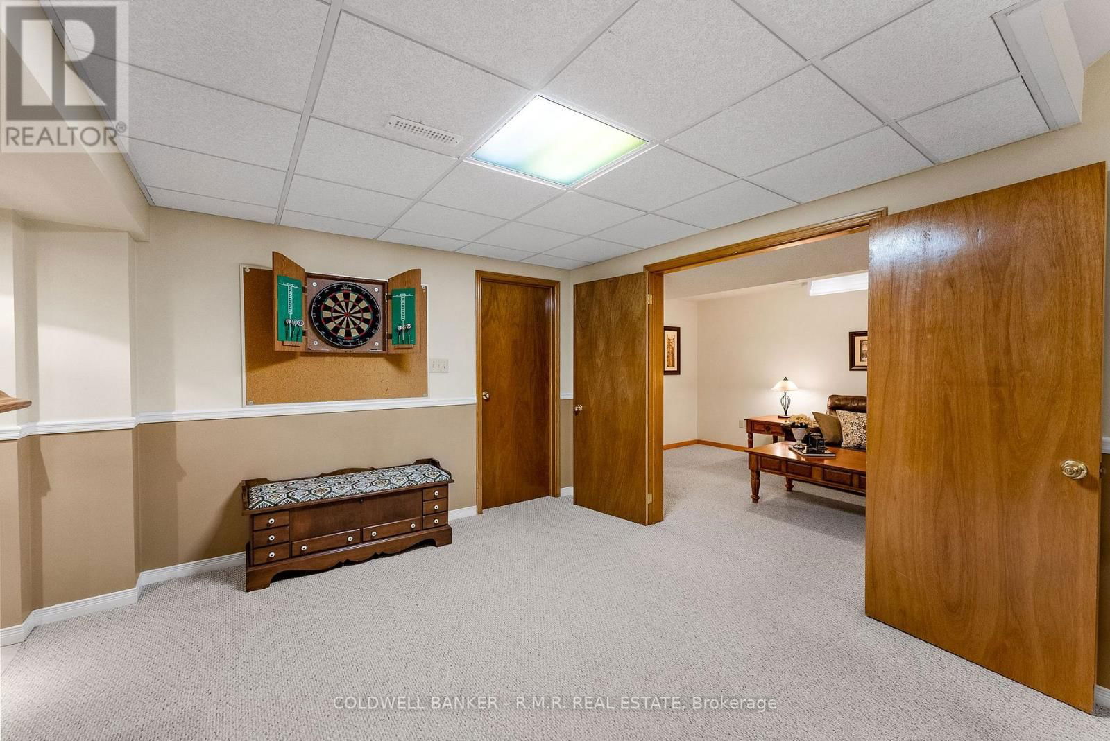 36 FALSTAFF CRESCENT Image 42