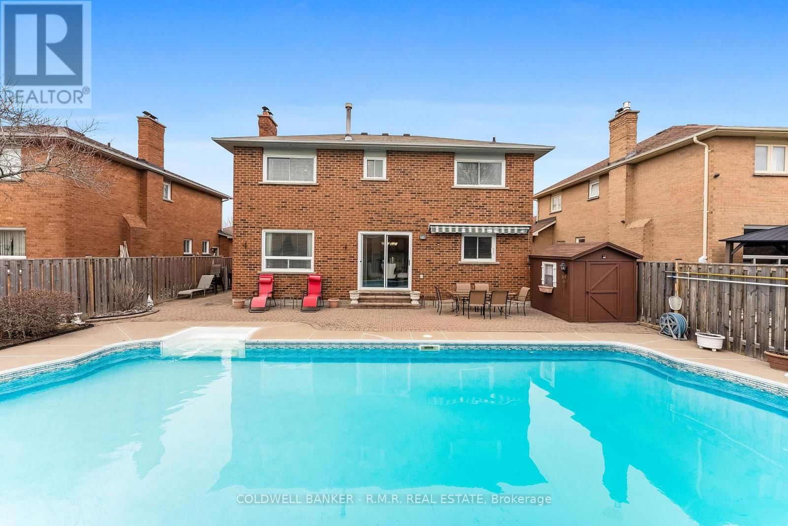 36 FALSTAFF CRESCENT Image 48
