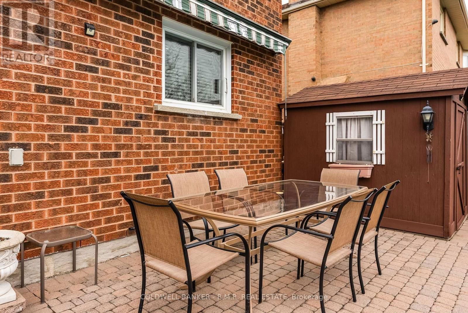 36 FALSTAFF CRESCENT Image 49