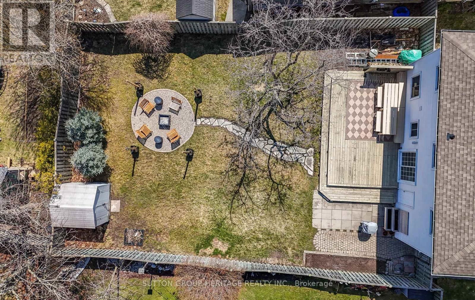 23 AGATE ROAD Image 36