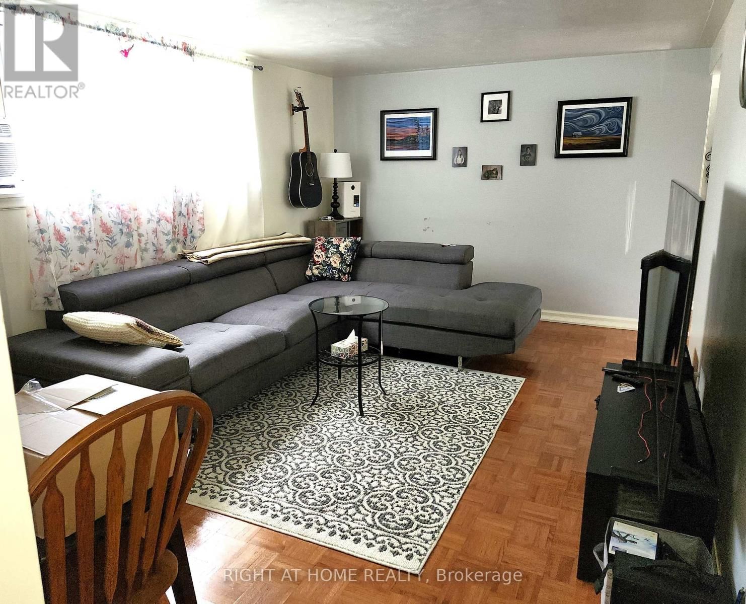343 FRONTENAC AVENUE Image 10
