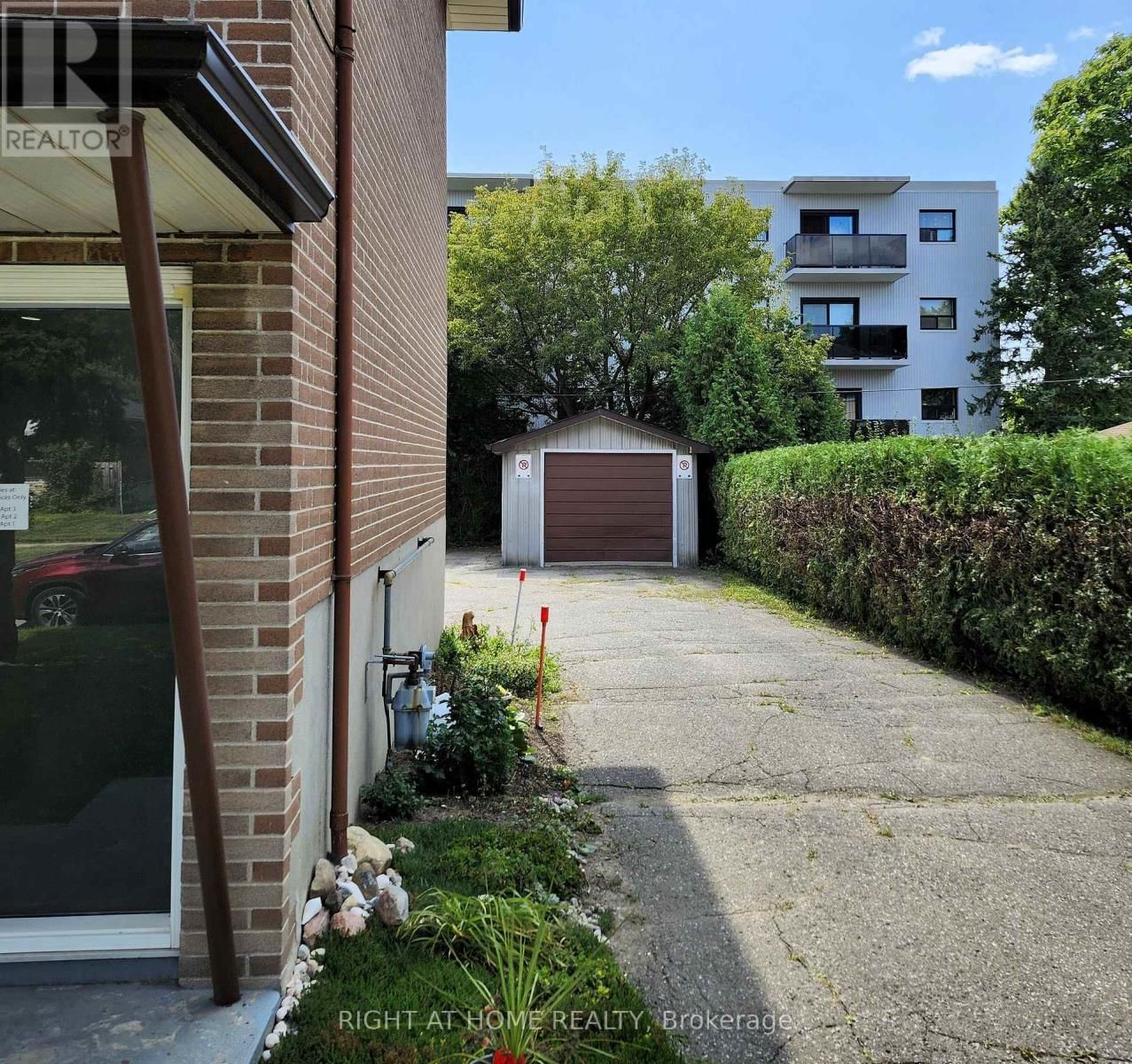 343 FRONTENAC AVENUE Image 2