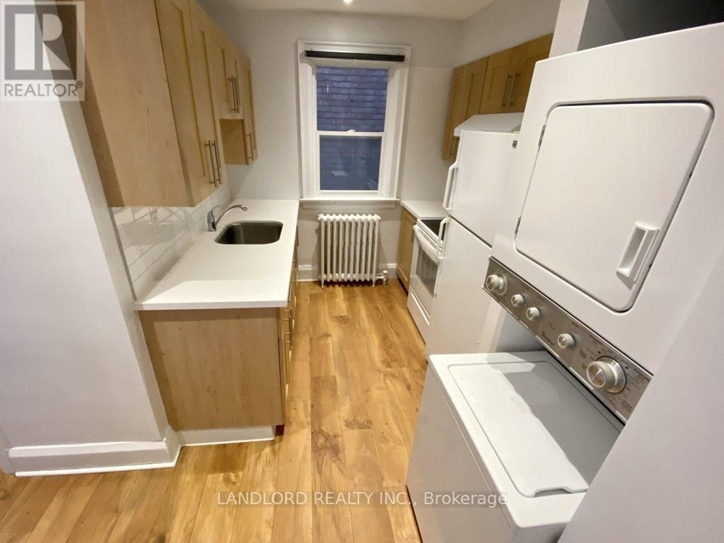 4 - 135 CHISHOLM AVENUE Image 16