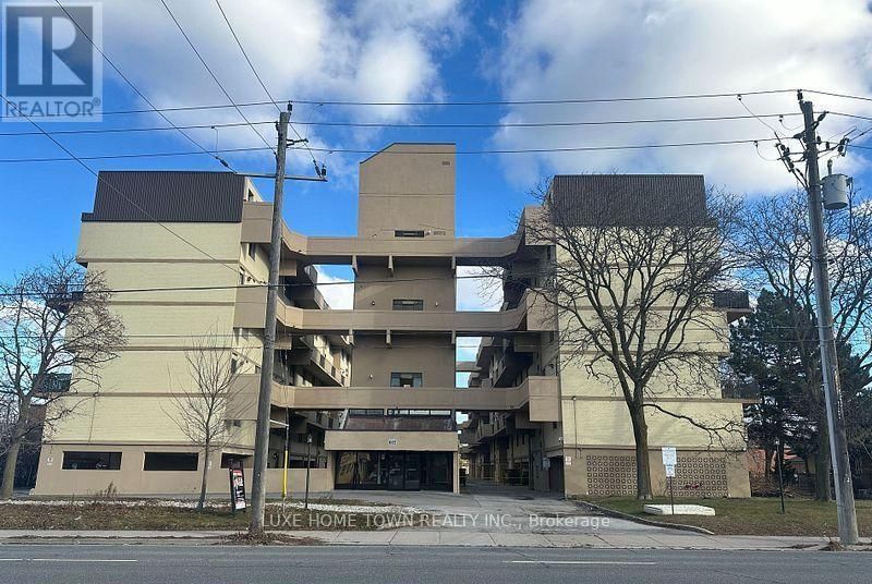 328 - 665 KENNEDY ROAD Image 1