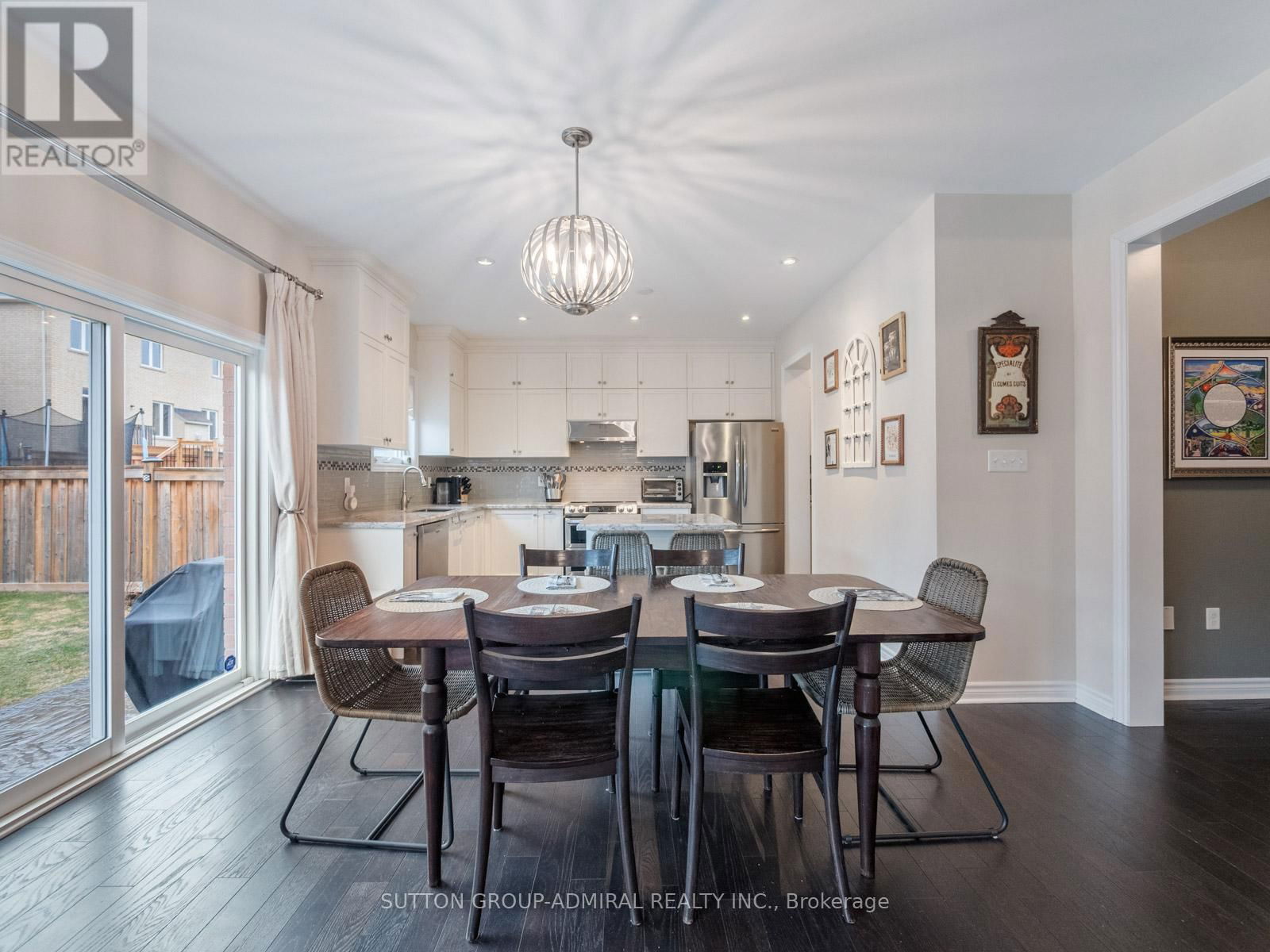 876 WILLIAM LEE AVE Image 10