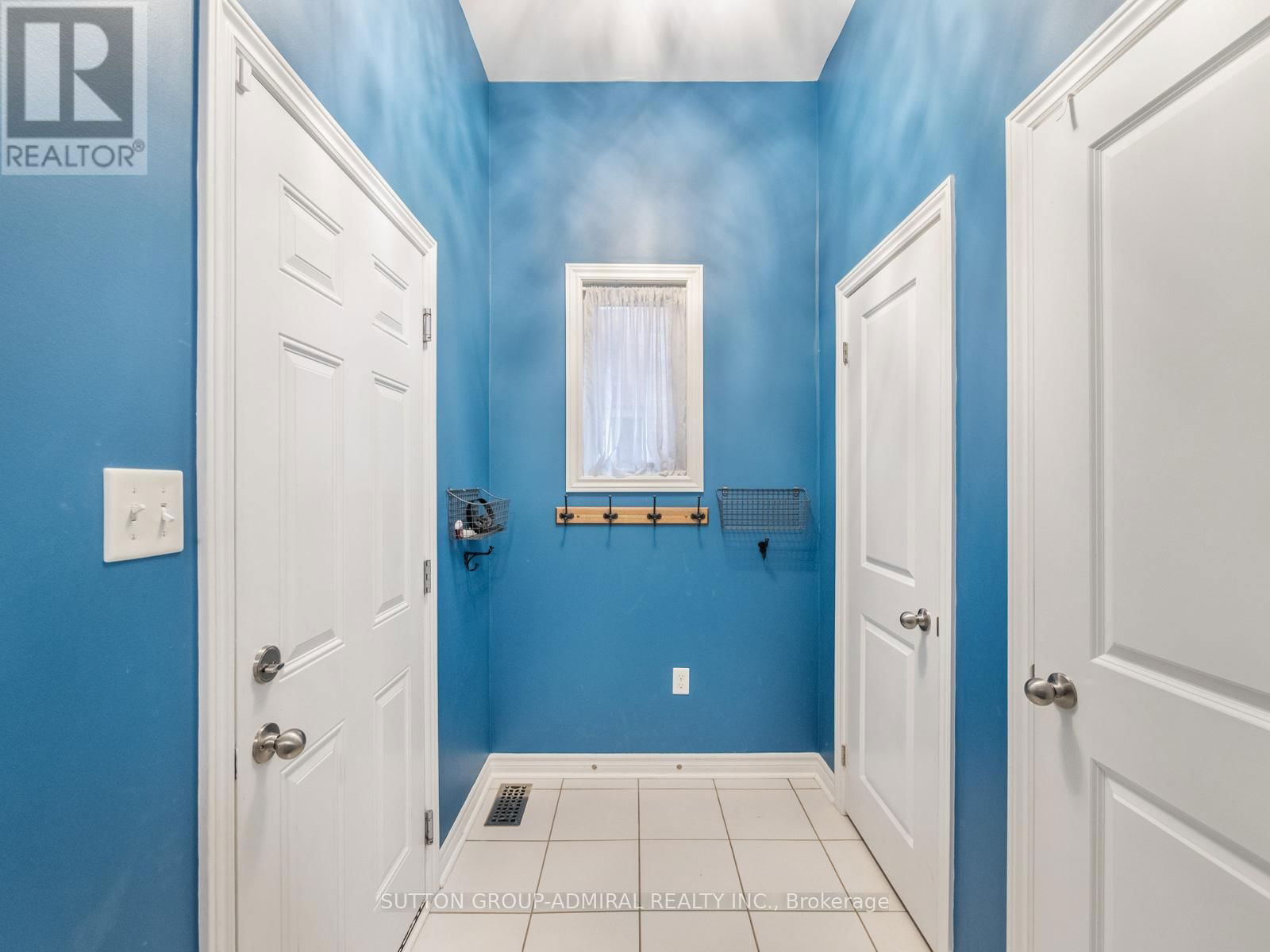 876 WILLIAM LEE AVE Image 15