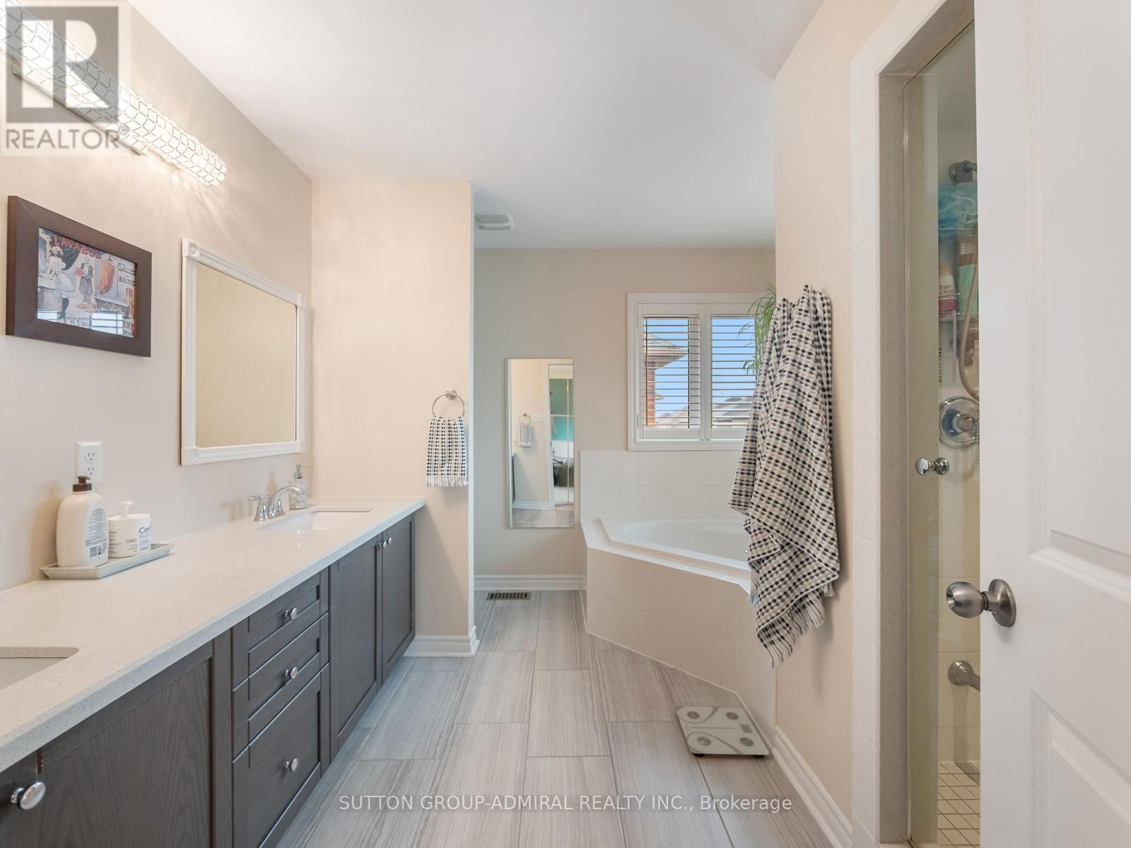 876 WILLIAM LEE AVE Image 18