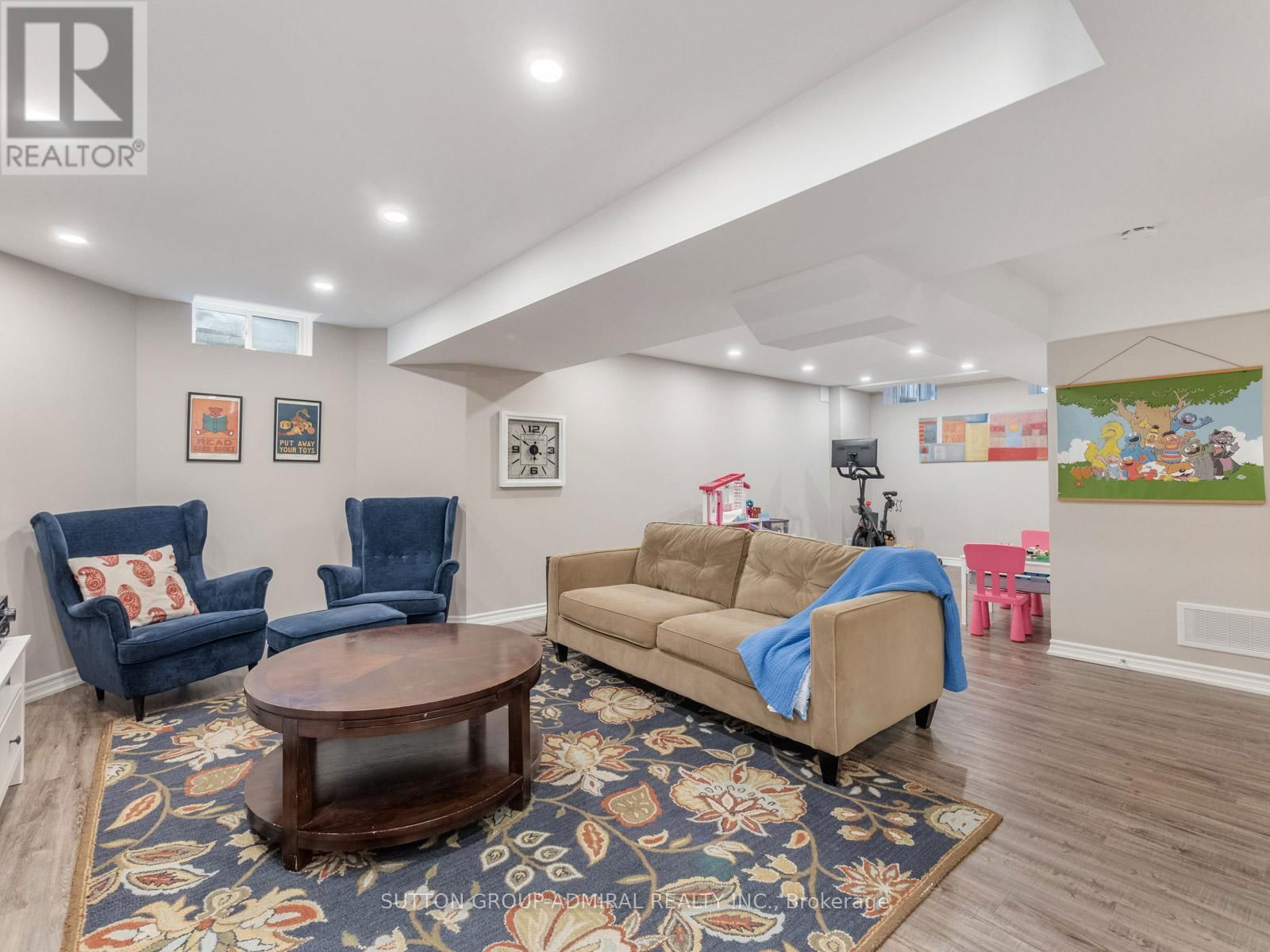 876 WILLIAM LEE AVE Image 30
