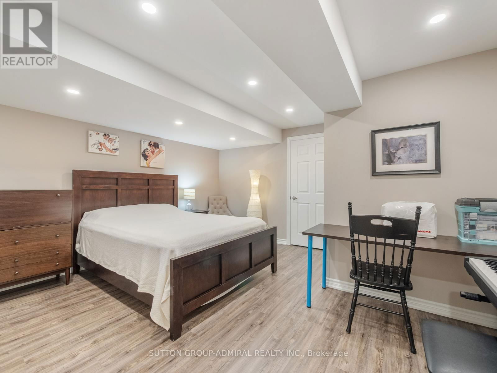 876 WILLIAM LEE AVE Image 34