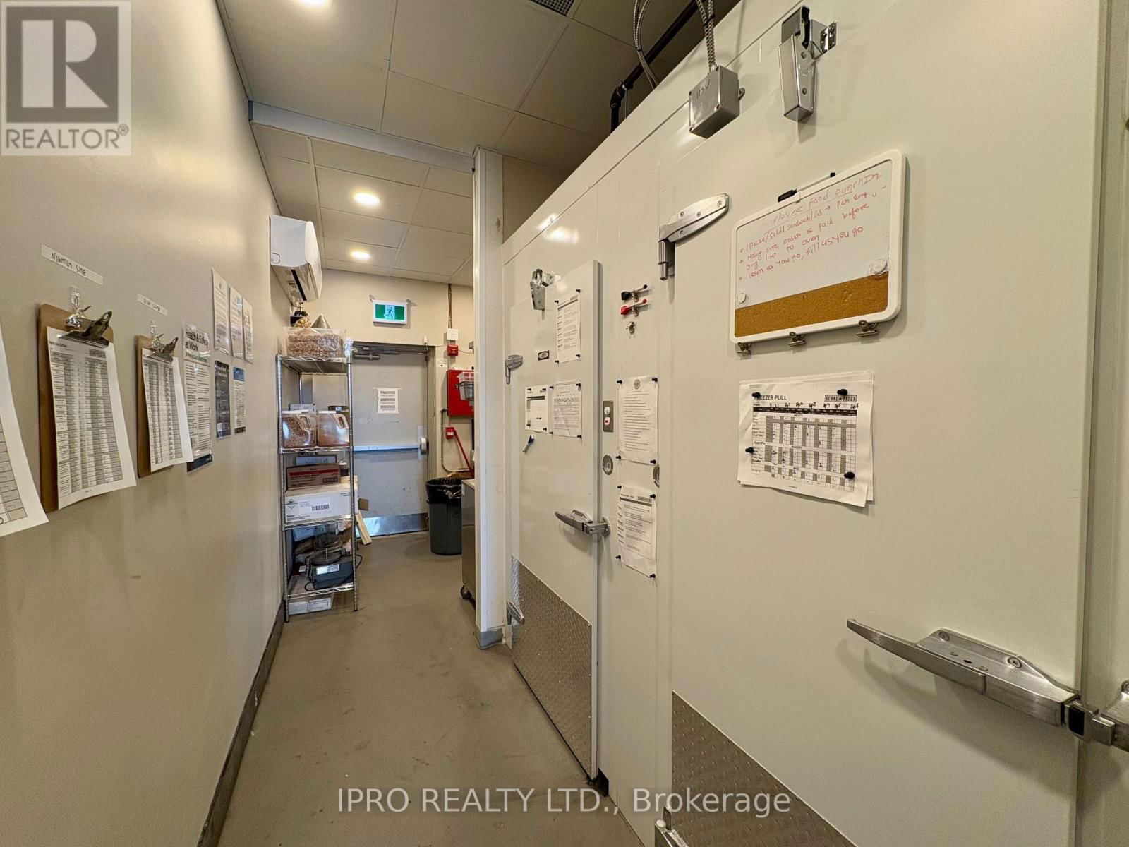 H10/108 - 4525 KINGSTON ROAD Image 7