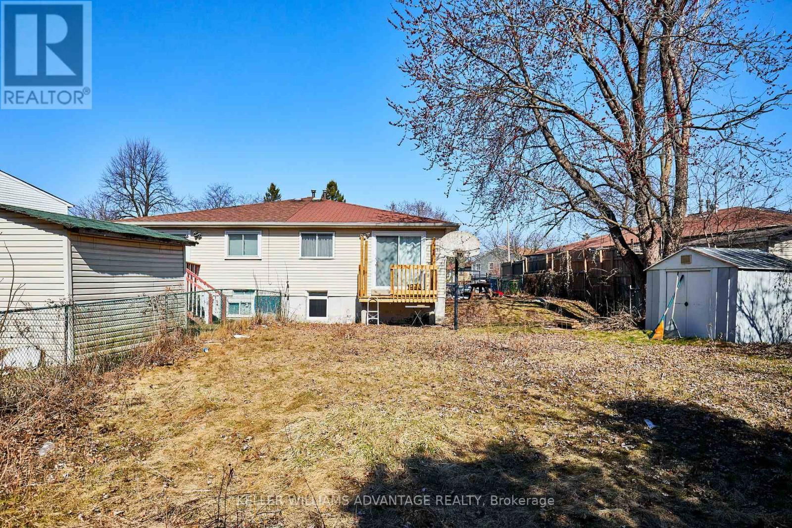 Unit A - 23 PARSELL SQUARE Image 18