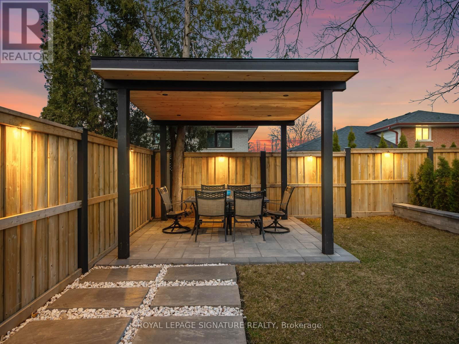 25 ELMONT DRIVE Image 43