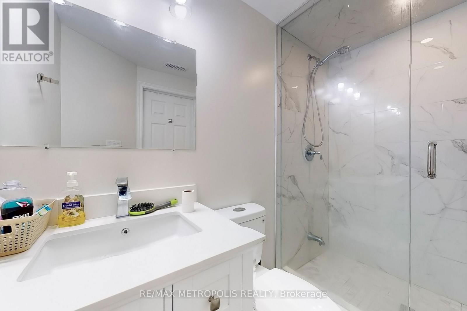 74 WANTANOPA CRESCENT Image 22