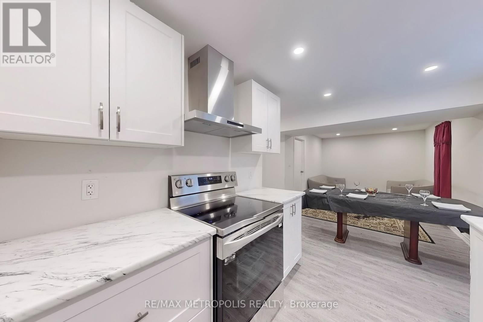 74 WANTANOPA CRESCENT Image 34