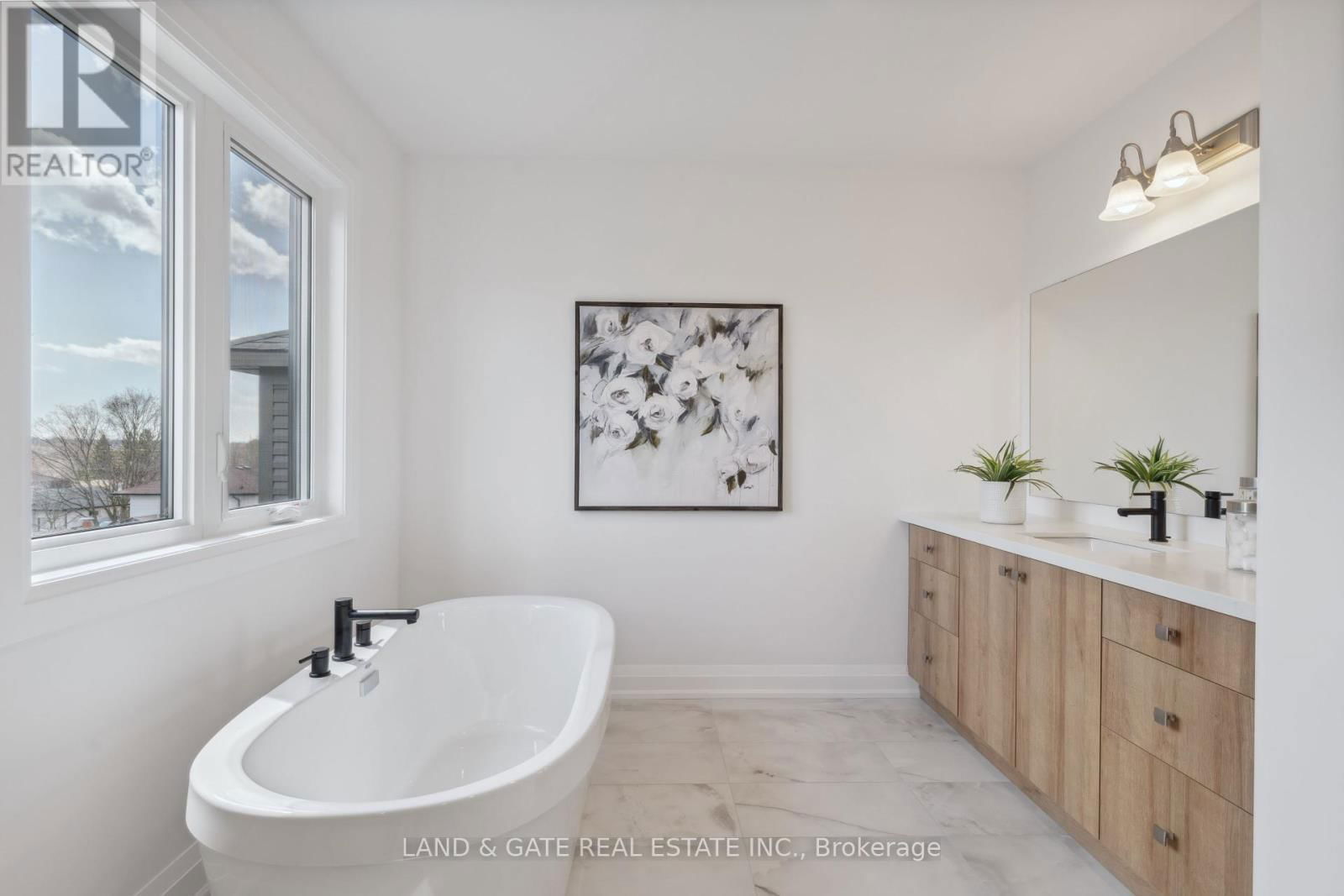 Lot 11 QUEENSDALE AVENUE Image 34