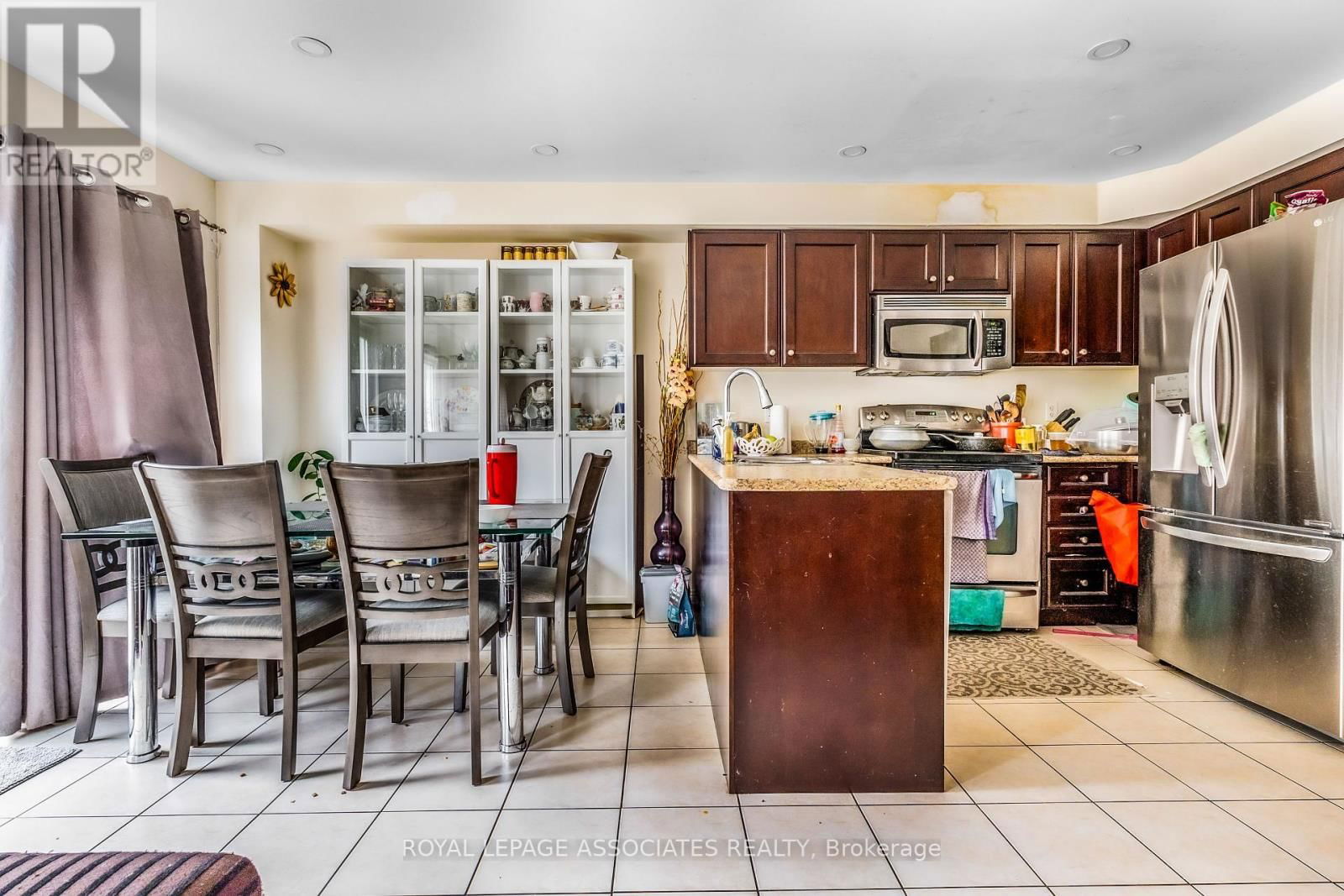 5 OATES DRIVE Image 12