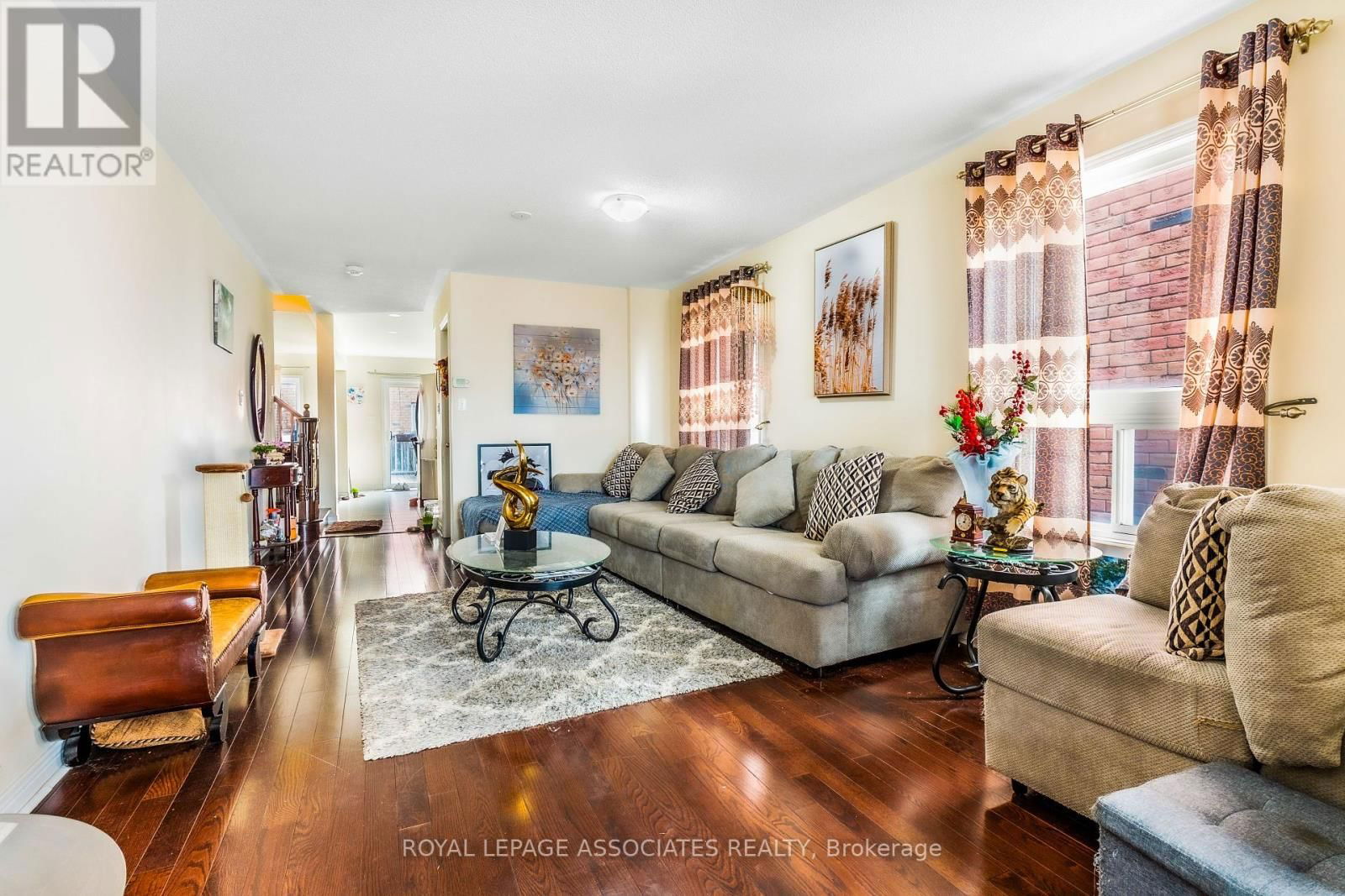 5 OATES DRIVE Image 6