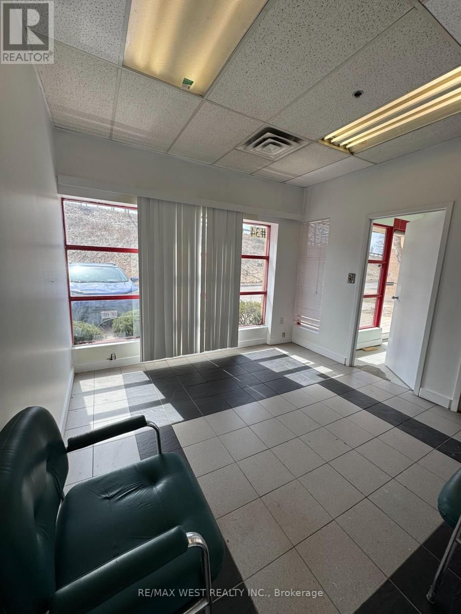 34 - 5310 FINCH AVENUE EAST Image 5