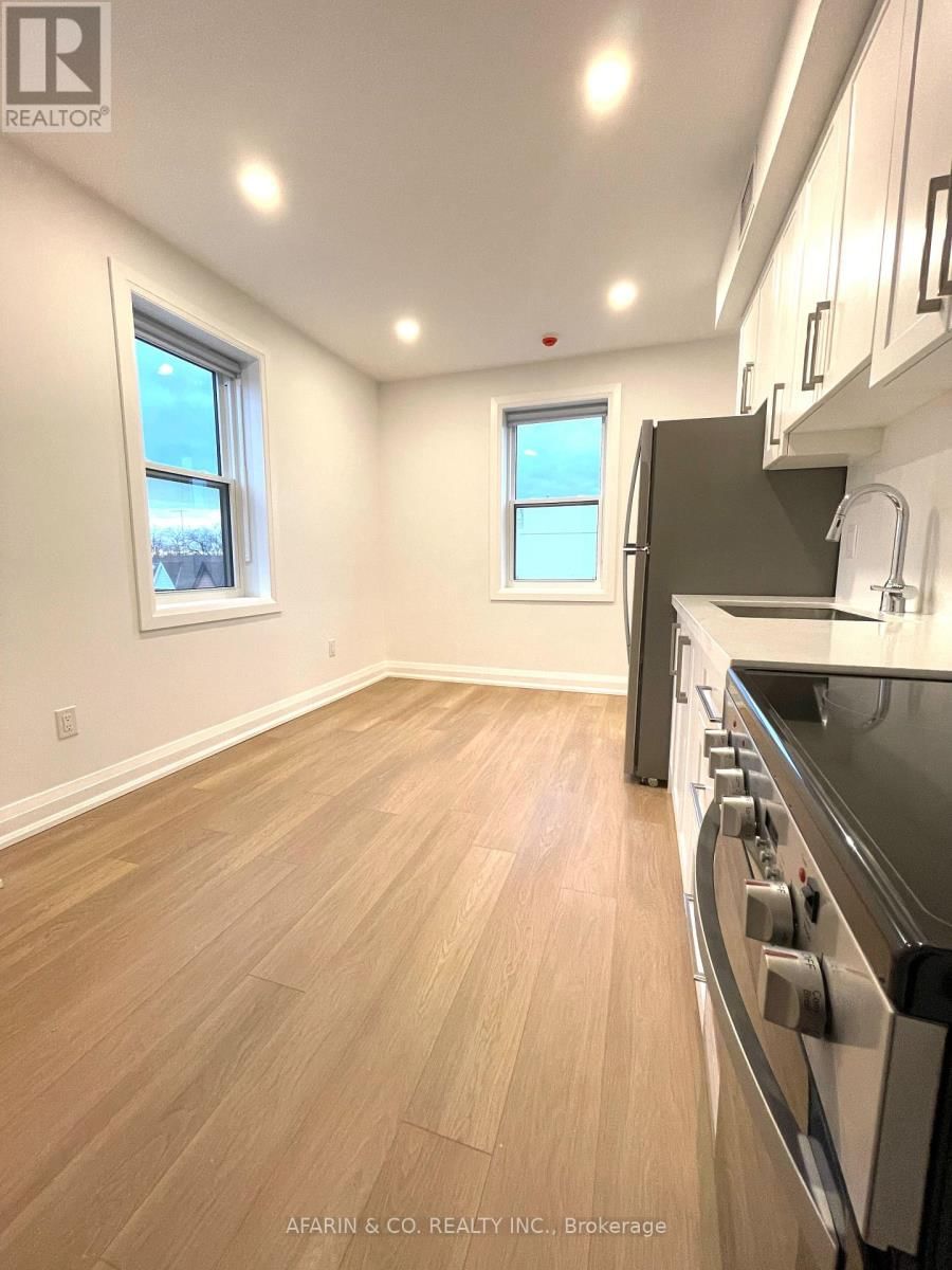Unit 6 - 79 CEDARVALE AVENUE Image 8