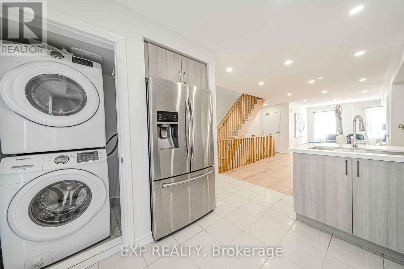 10 - 2500 HILL RISE COURT Image 13