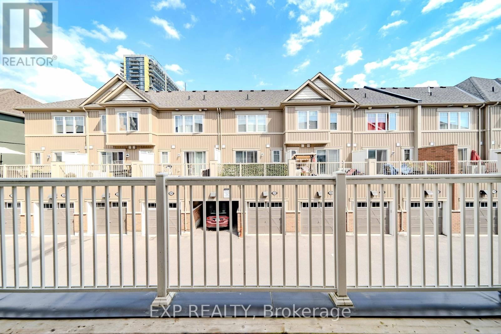 10 - 2500 HILL RISE COURT Image 17