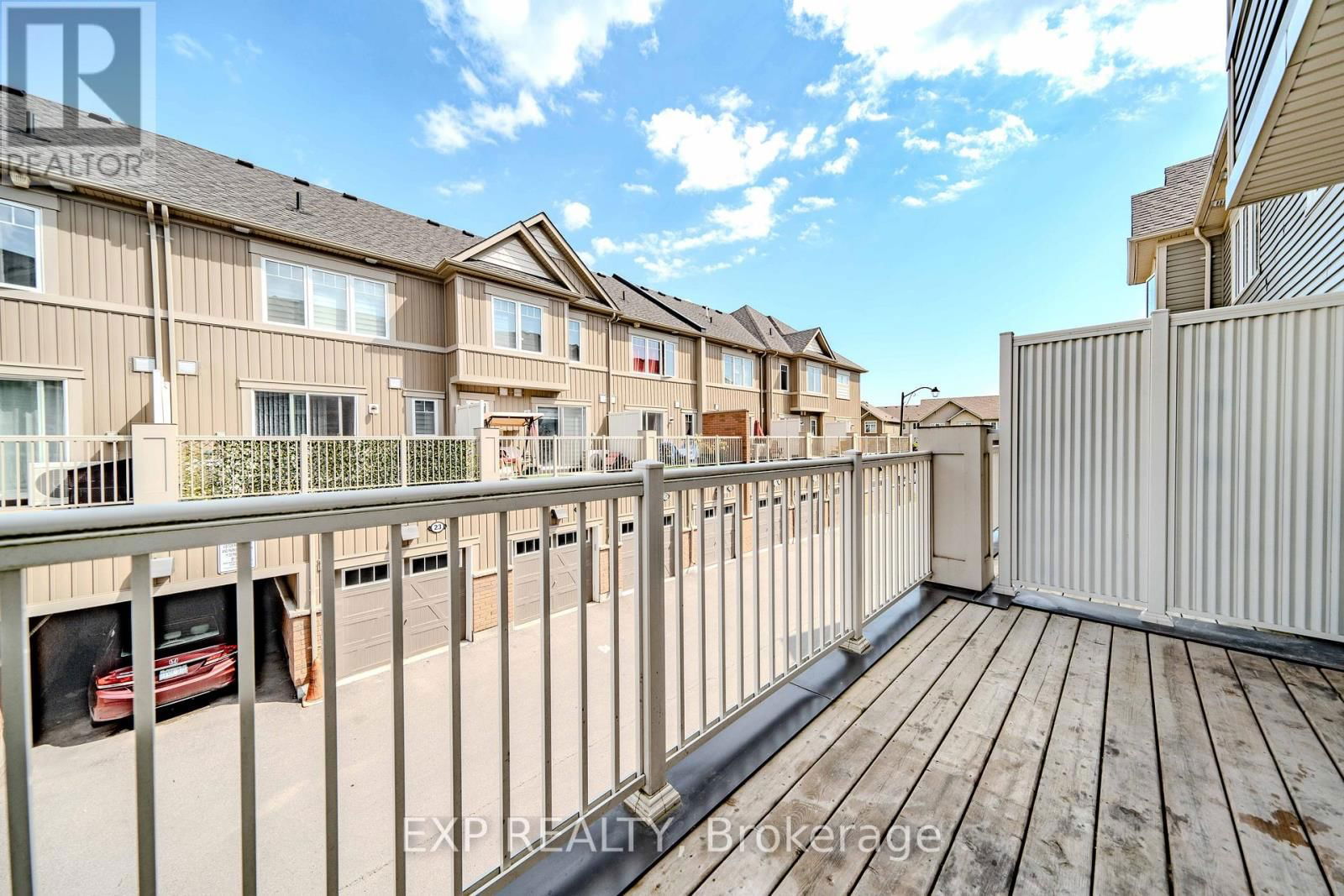 10 - 2500 HILL RISE COURT Image 18