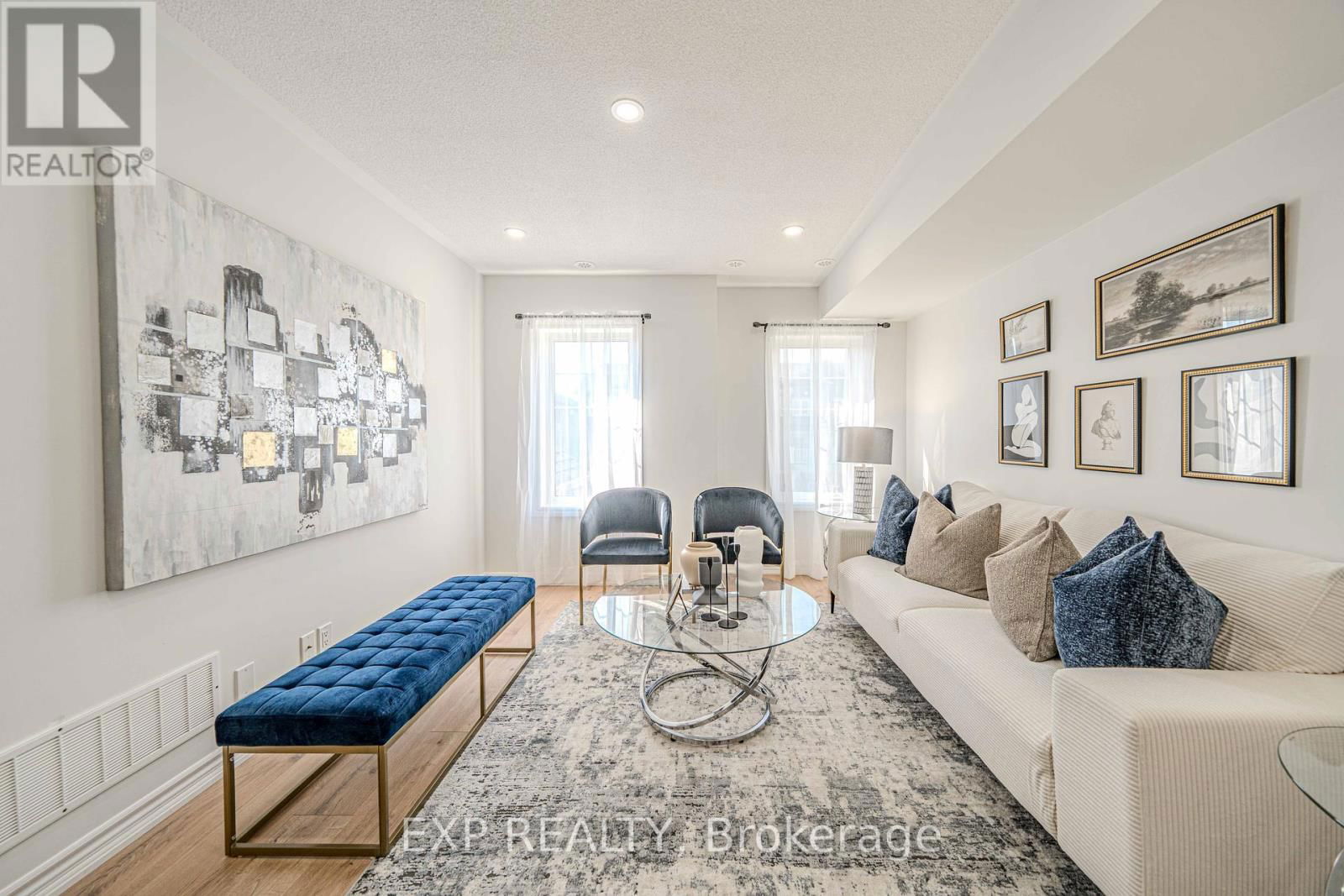 10 - 2500 HILL RISE COURT Image 2