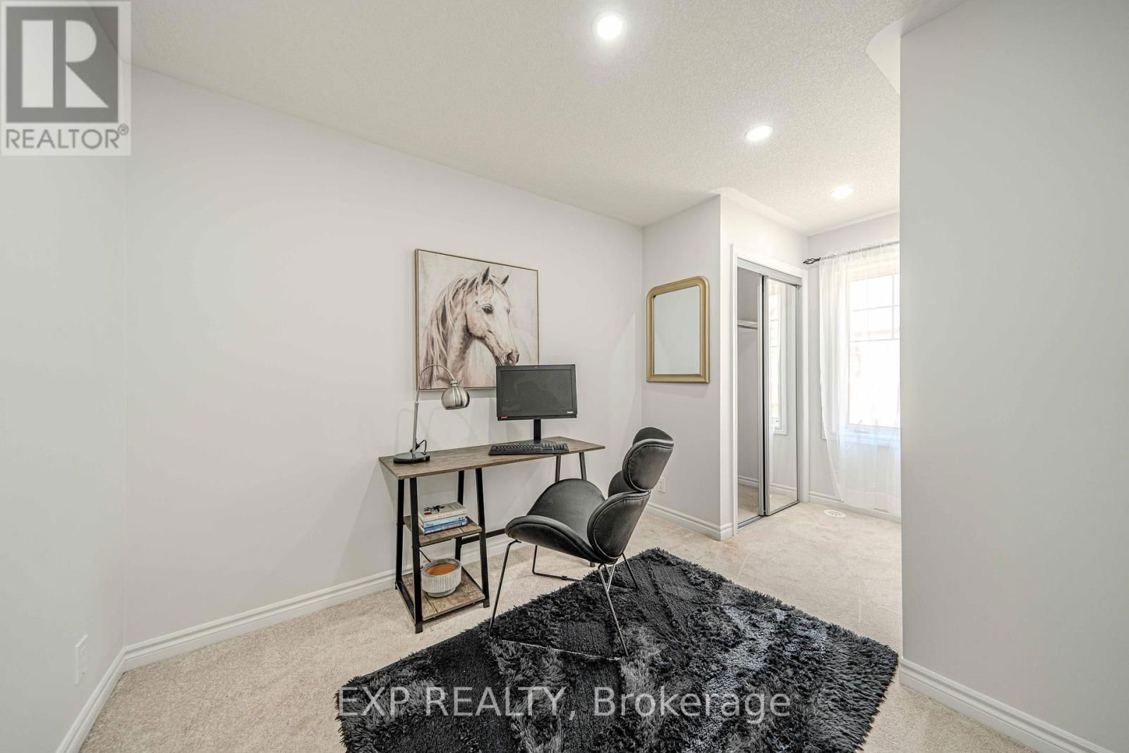 10 - 2500 HILL RISE COURT Image 28