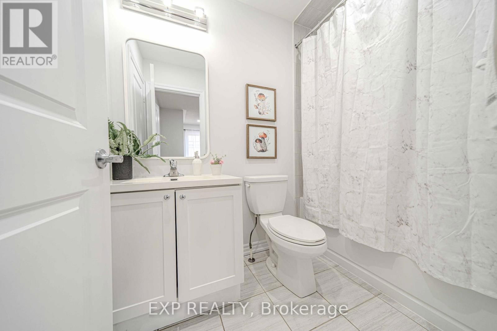 10 - 2500 HILL RISE COURT Image 32
