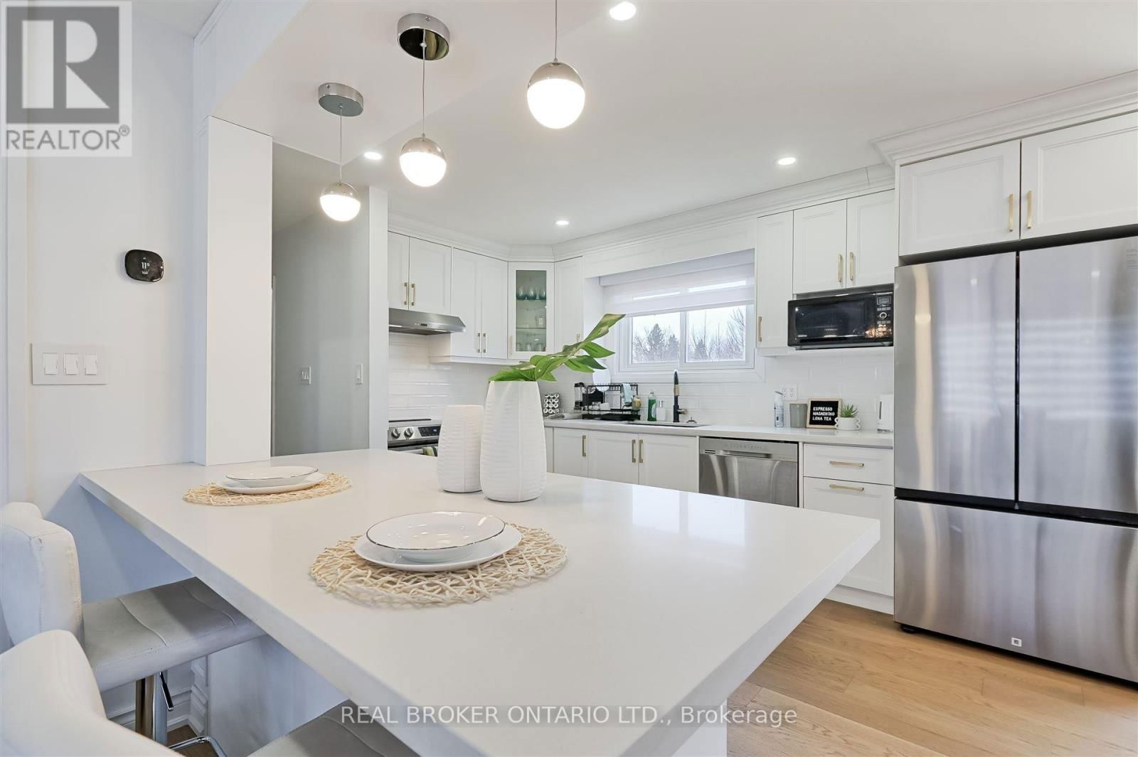 778 ASHLEY COURT Image 13