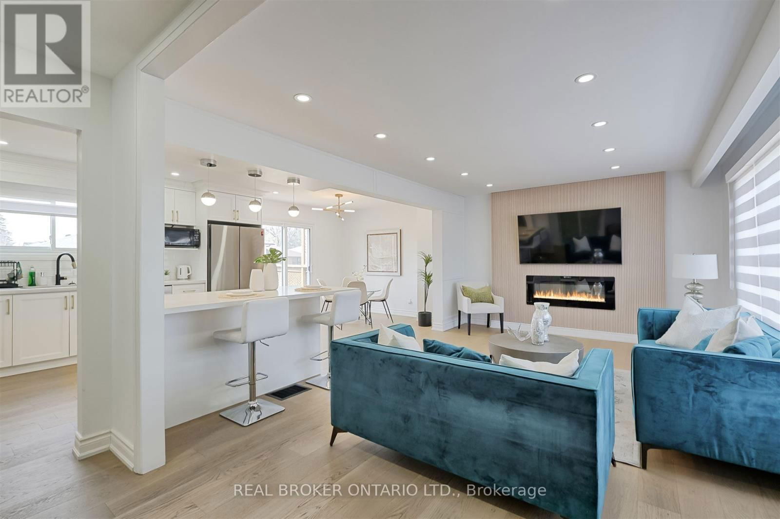 778 ASHLEY COURT Image 4