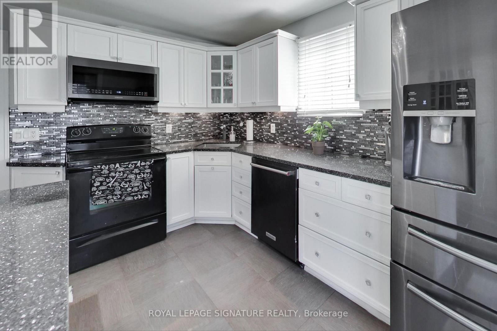 4 BRYANT AVENUE Image 7