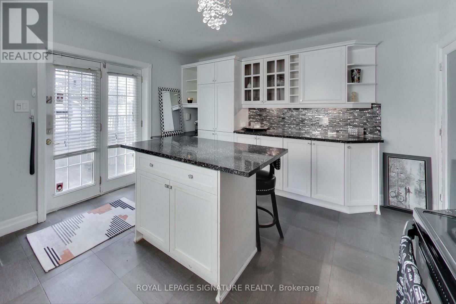 4 BRYANT AVENUE Image 8
