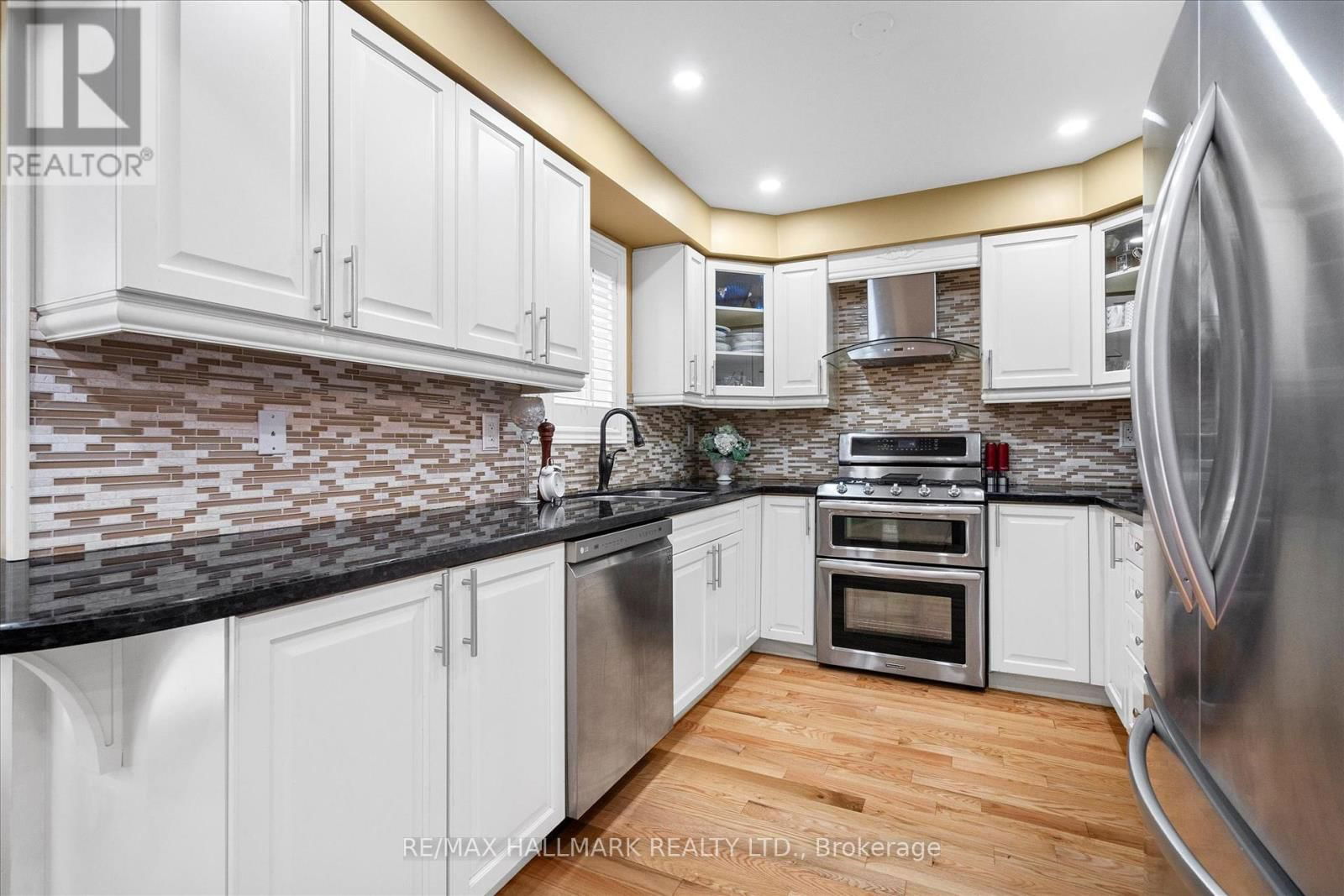 3358C KINGSTON ROAD Image 13