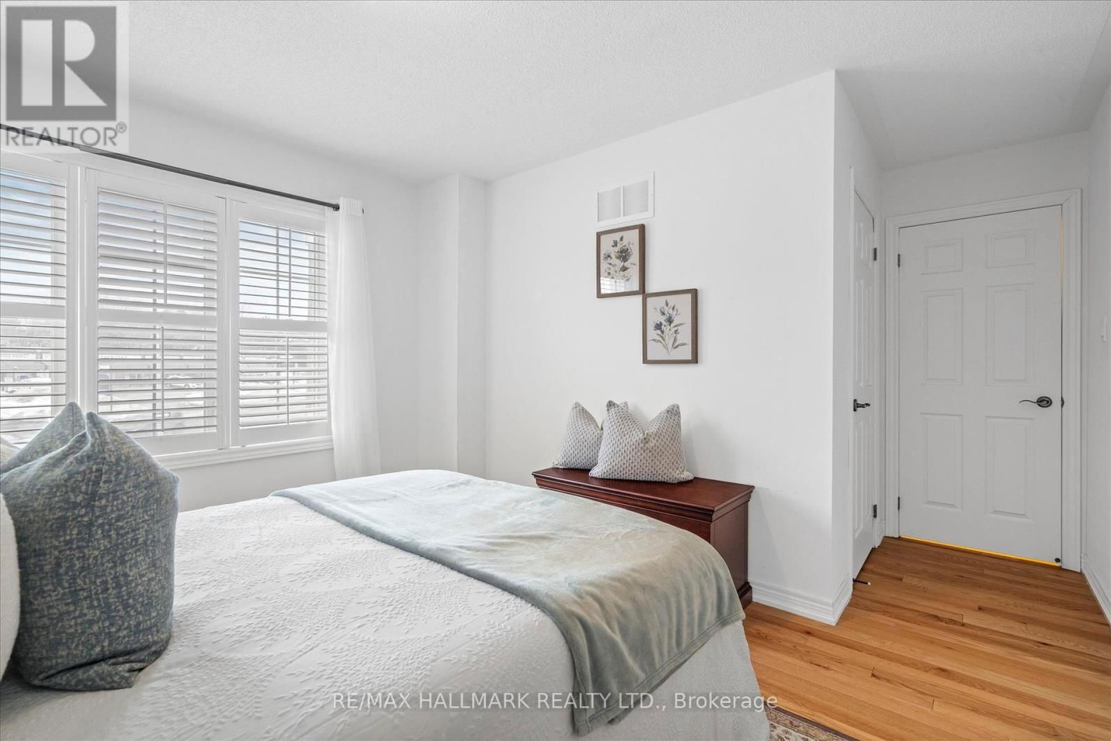 3358C KINGSTON ROAD Image 23