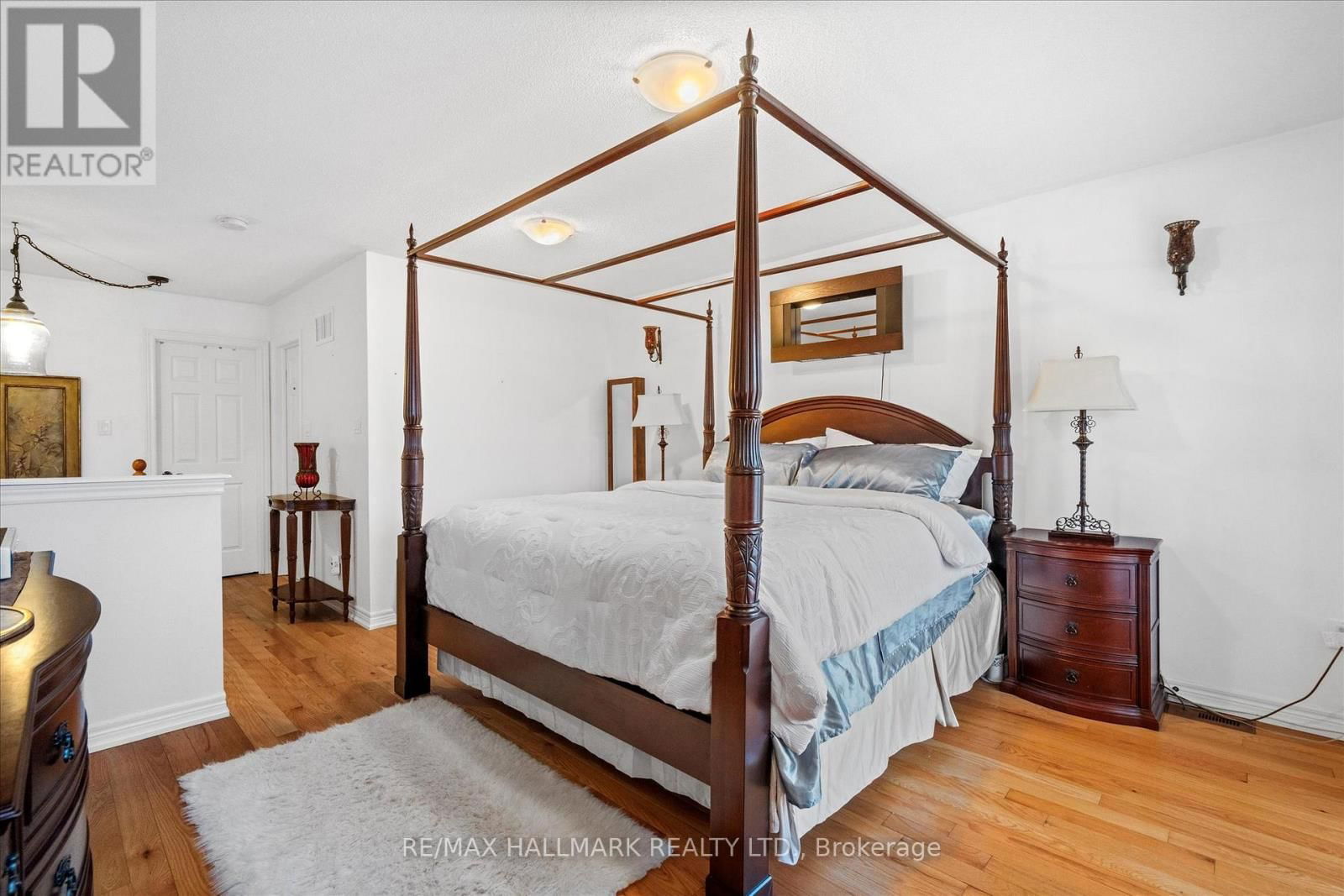 3358C KINGSTON ROAD Image 31