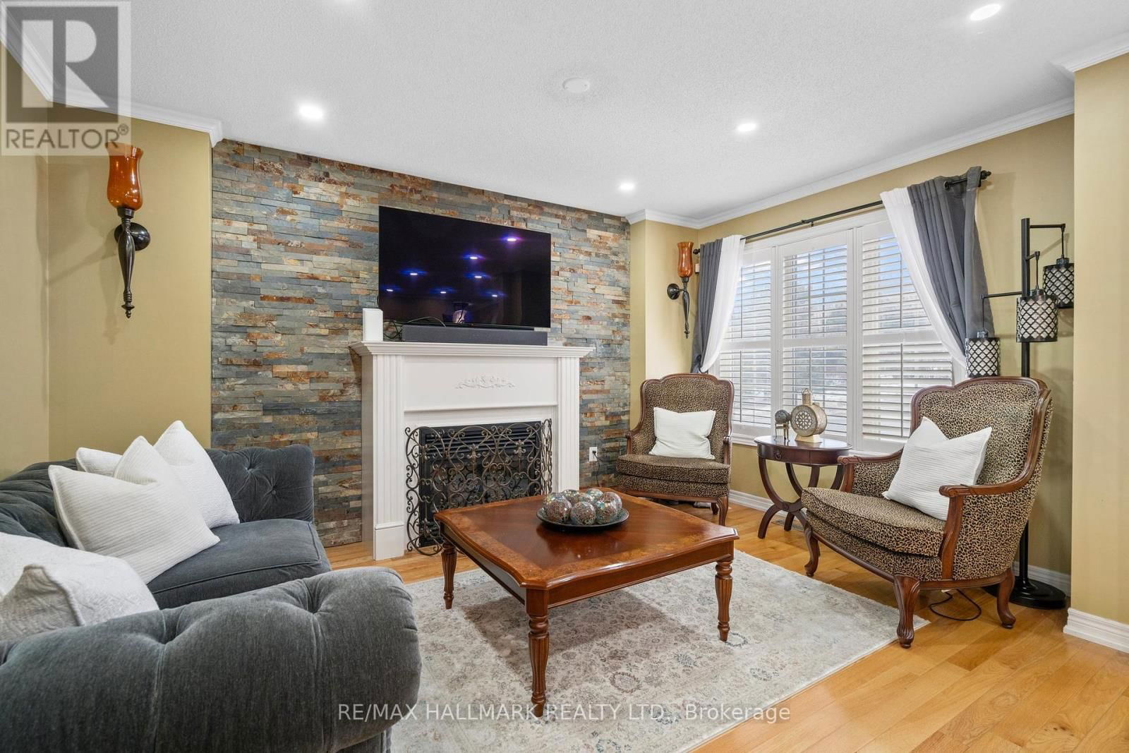 3358C KINGSTON ROAD Image 6